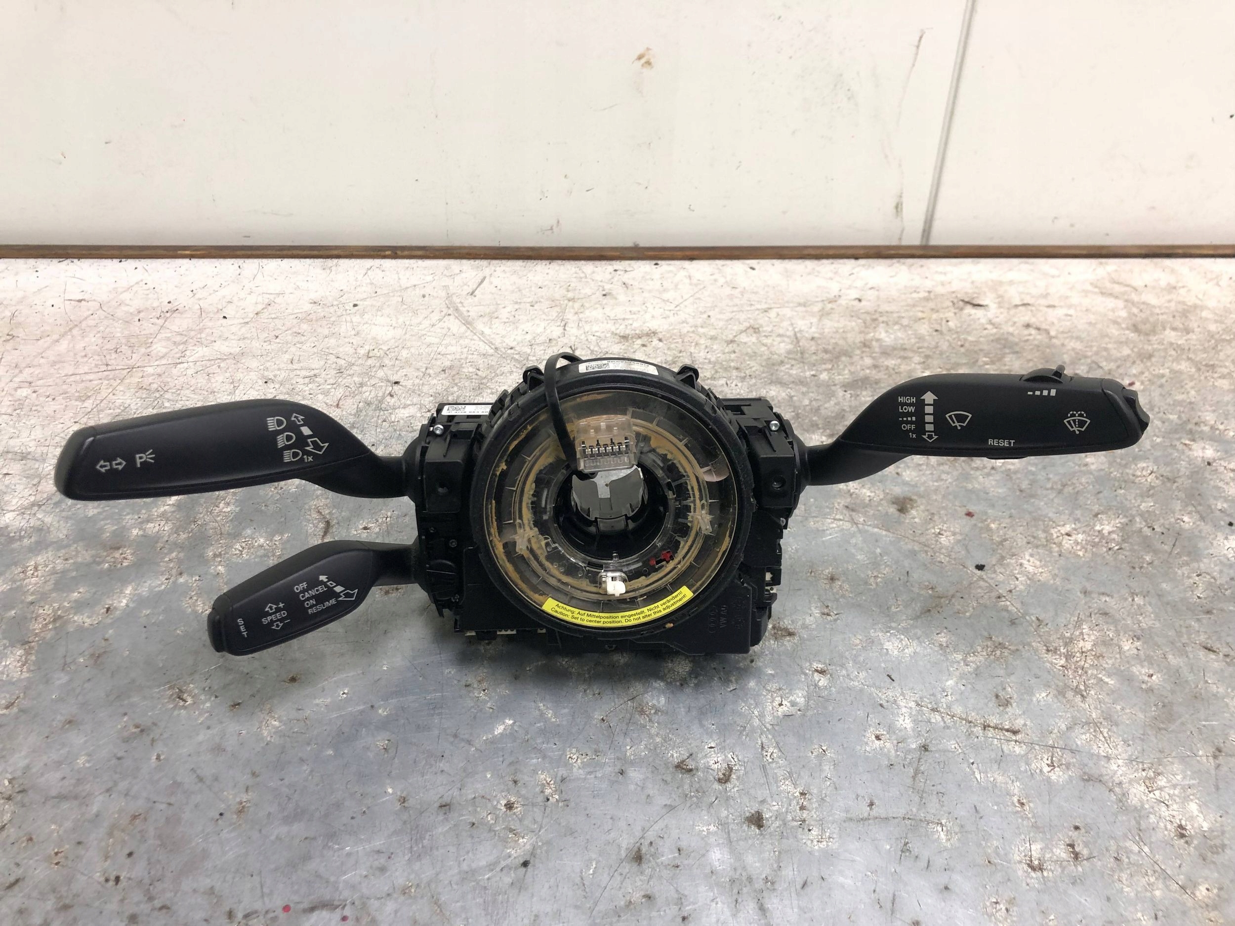Commodo essuie glace AUDI A4 B8 LIFT Berline 4G8953502AA 8K0953568Q