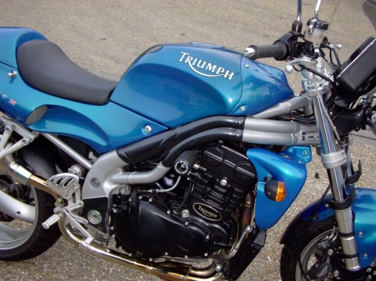 Padacie chrániče Triumph Speed Triple '97-, čierne