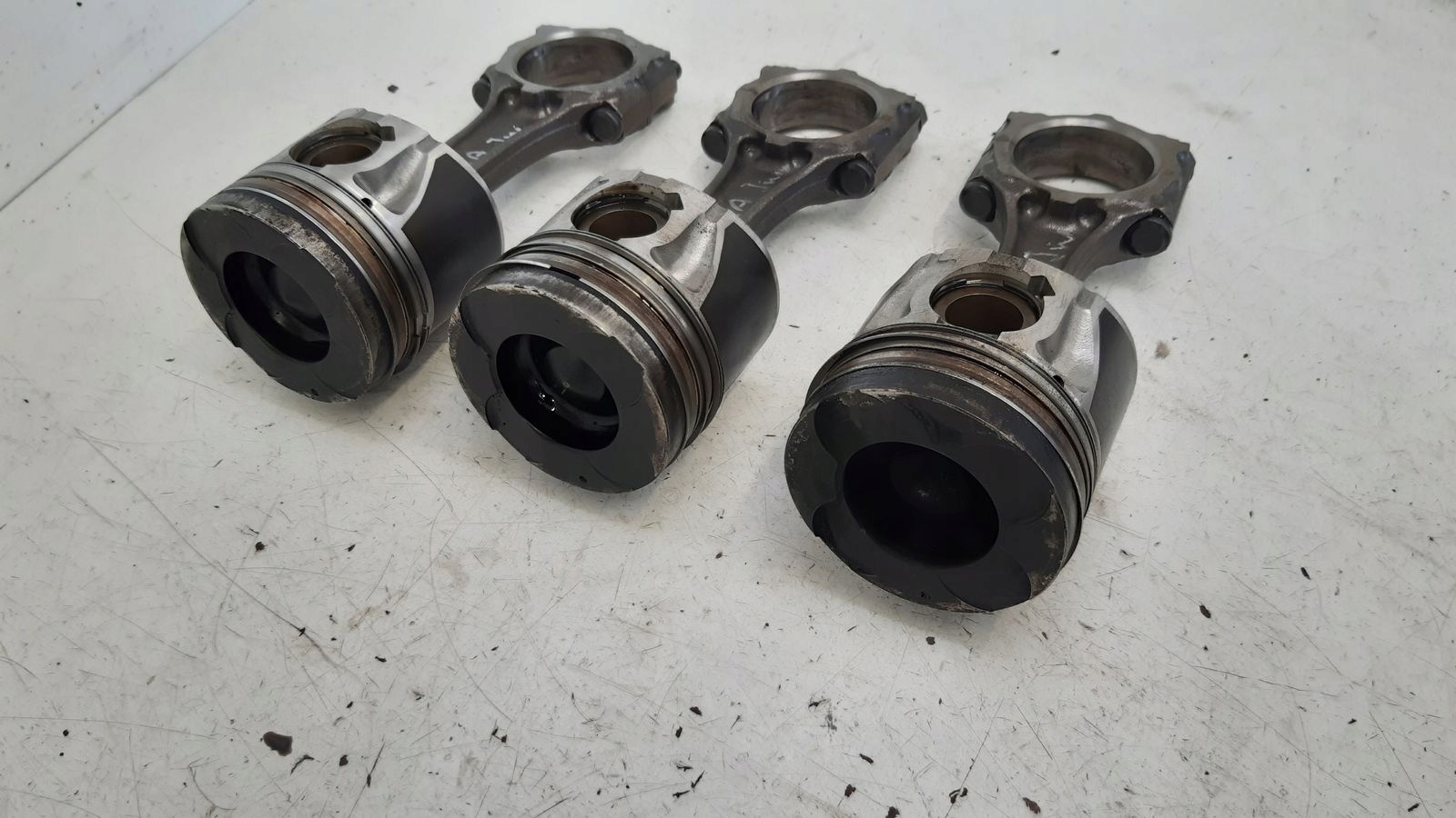 Piston Bielle Opel Astra J LIFT 1,7 CDTI A17DTS