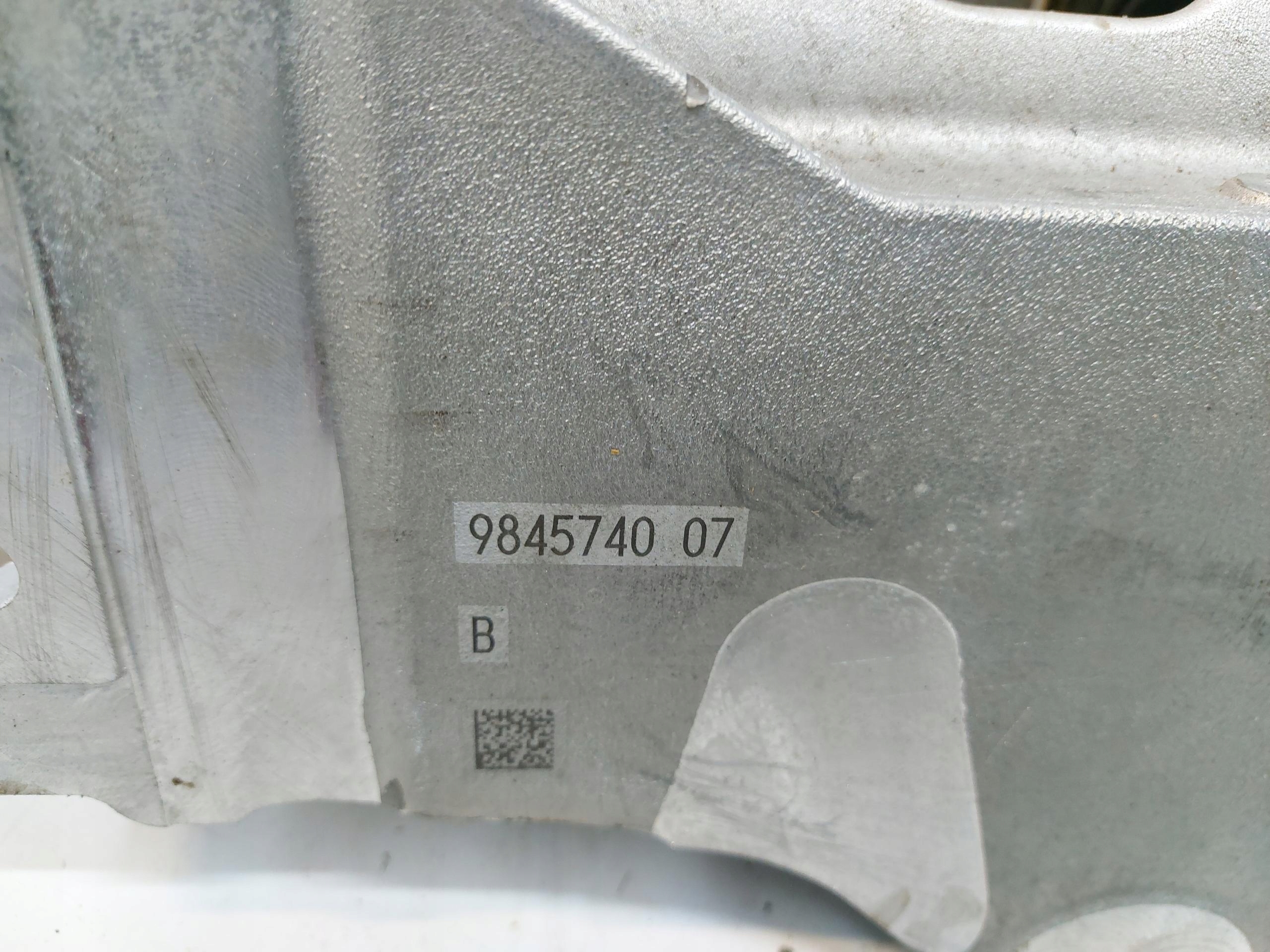 BMW iX1 X1 U11 Console Support plaque Moteur Arrière 9845740
