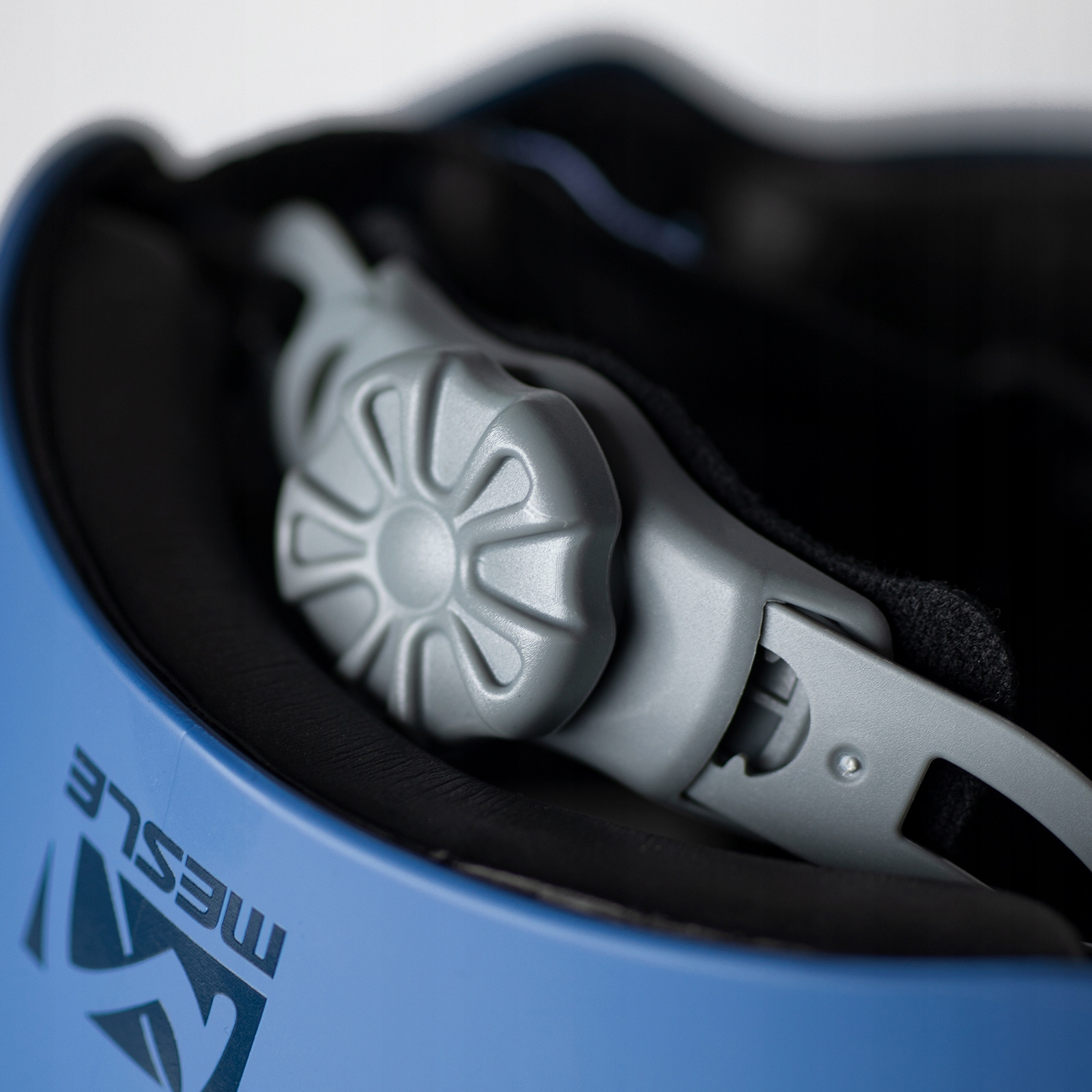 KASK DO SPORTÓW WODNYCH ULTUNA NIEBIESKI S Model 7606120S