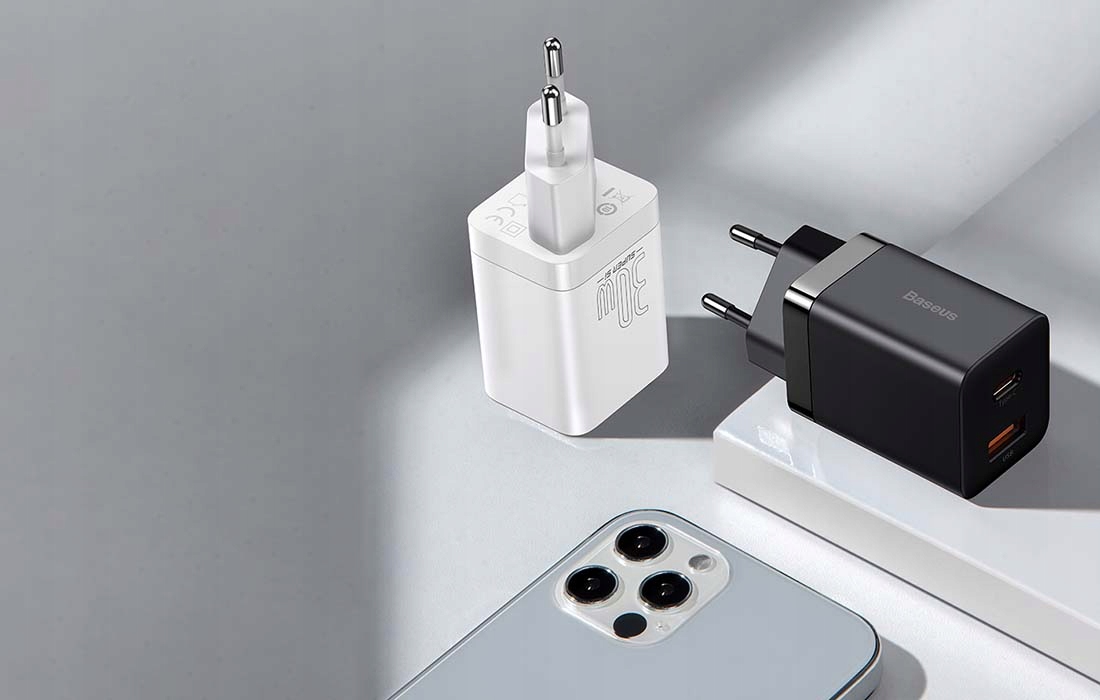 ŁADOWARKA SIECIOWA 2xUSB QC PD 30W SZYBKA MOCNA USB C USB-C BLACK IPHONE 15 Kolor czarny