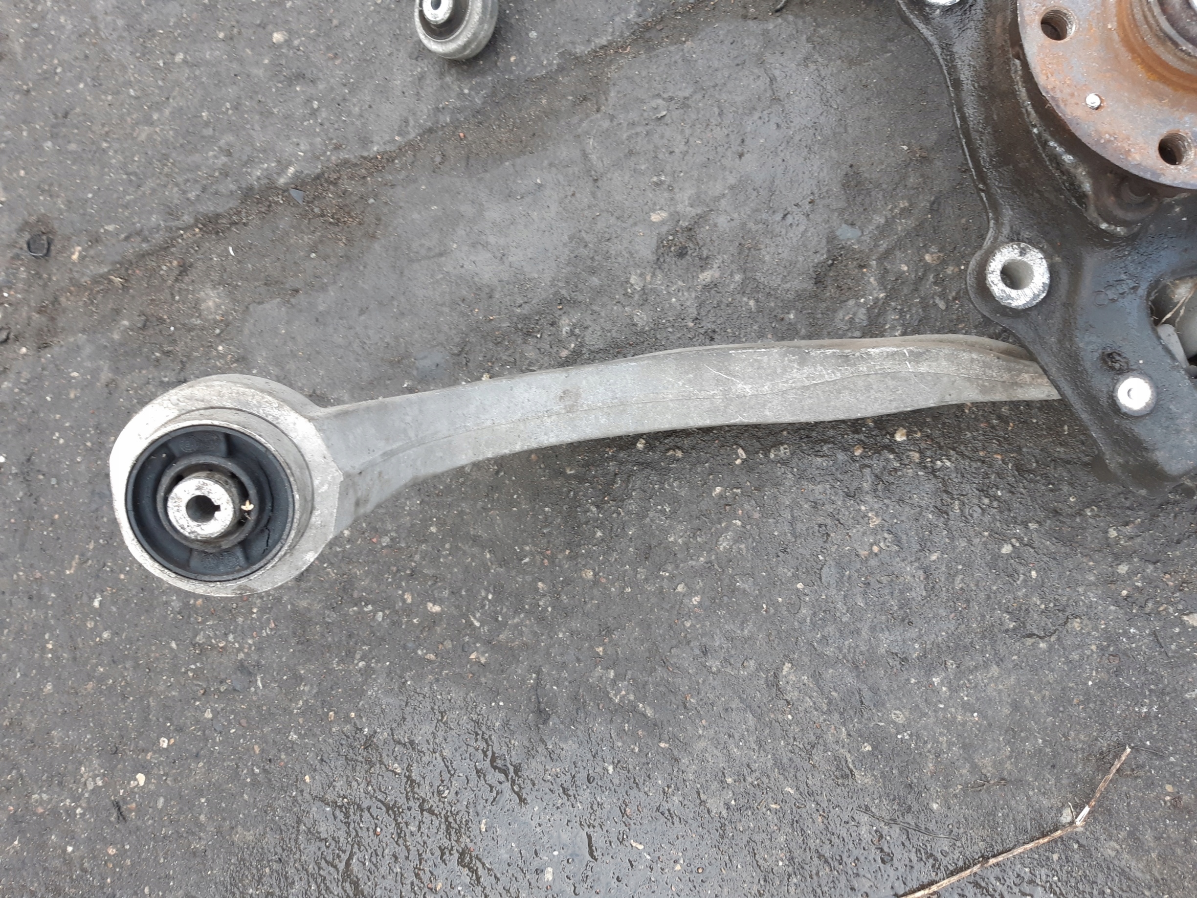 AUDI A4 B8 A5 8T A6 C7 A7 4G swing right right front 8K0407258ABS