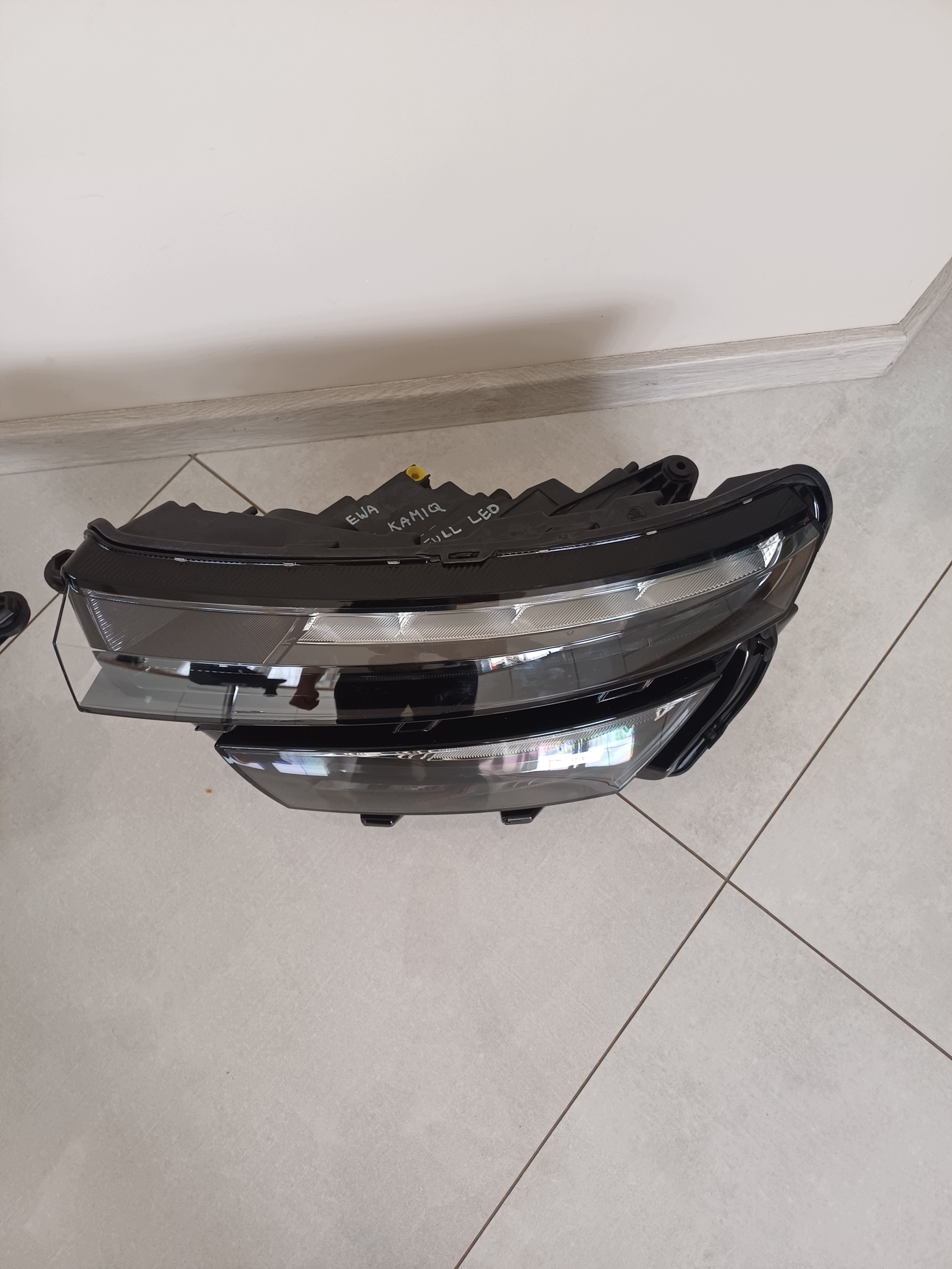 light left front front SKODA KAMIQ FULL LED 2019R