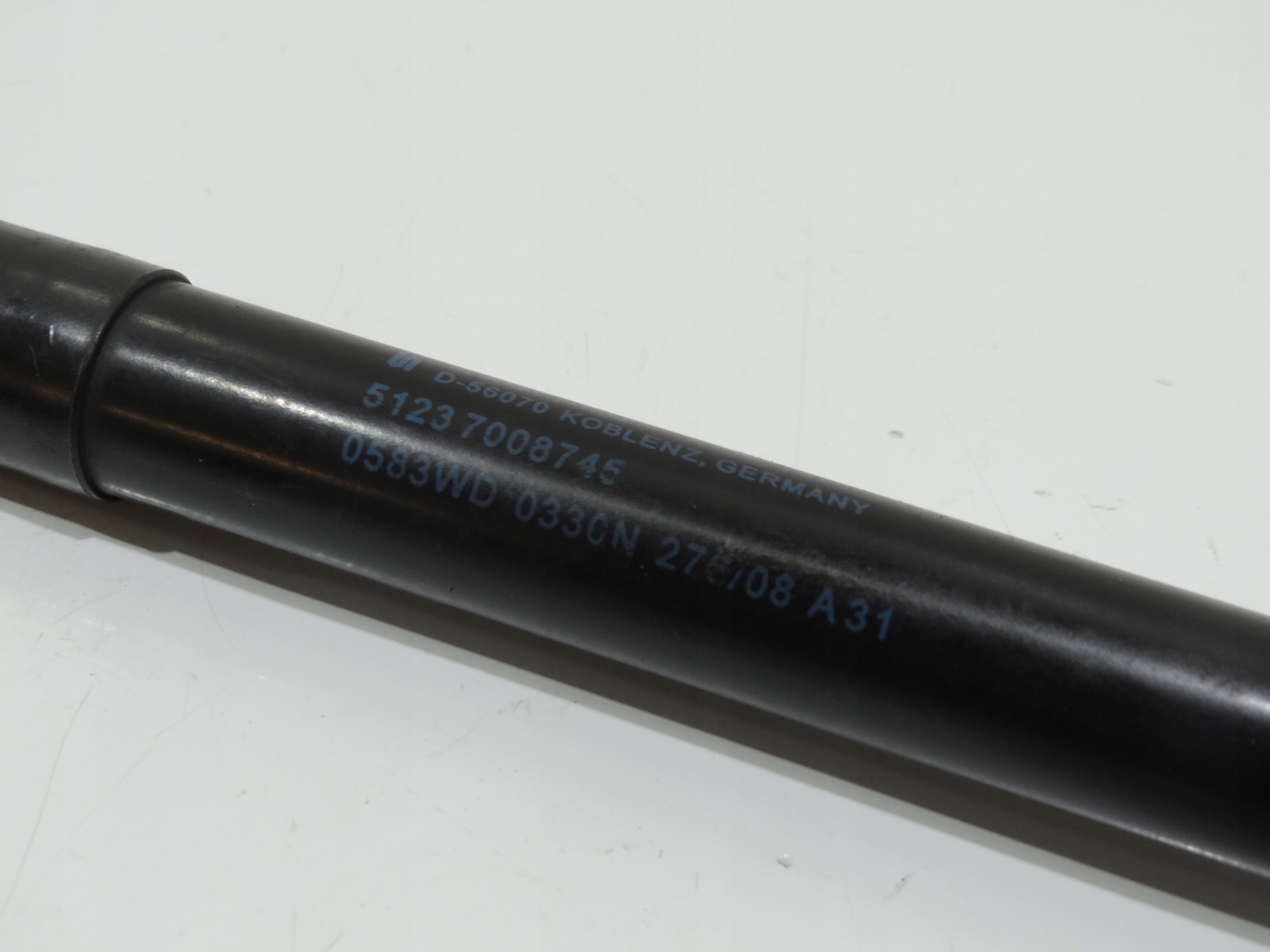 damper telescope bonnets BMW E60 E61 LCI 7008745 (4287371)
