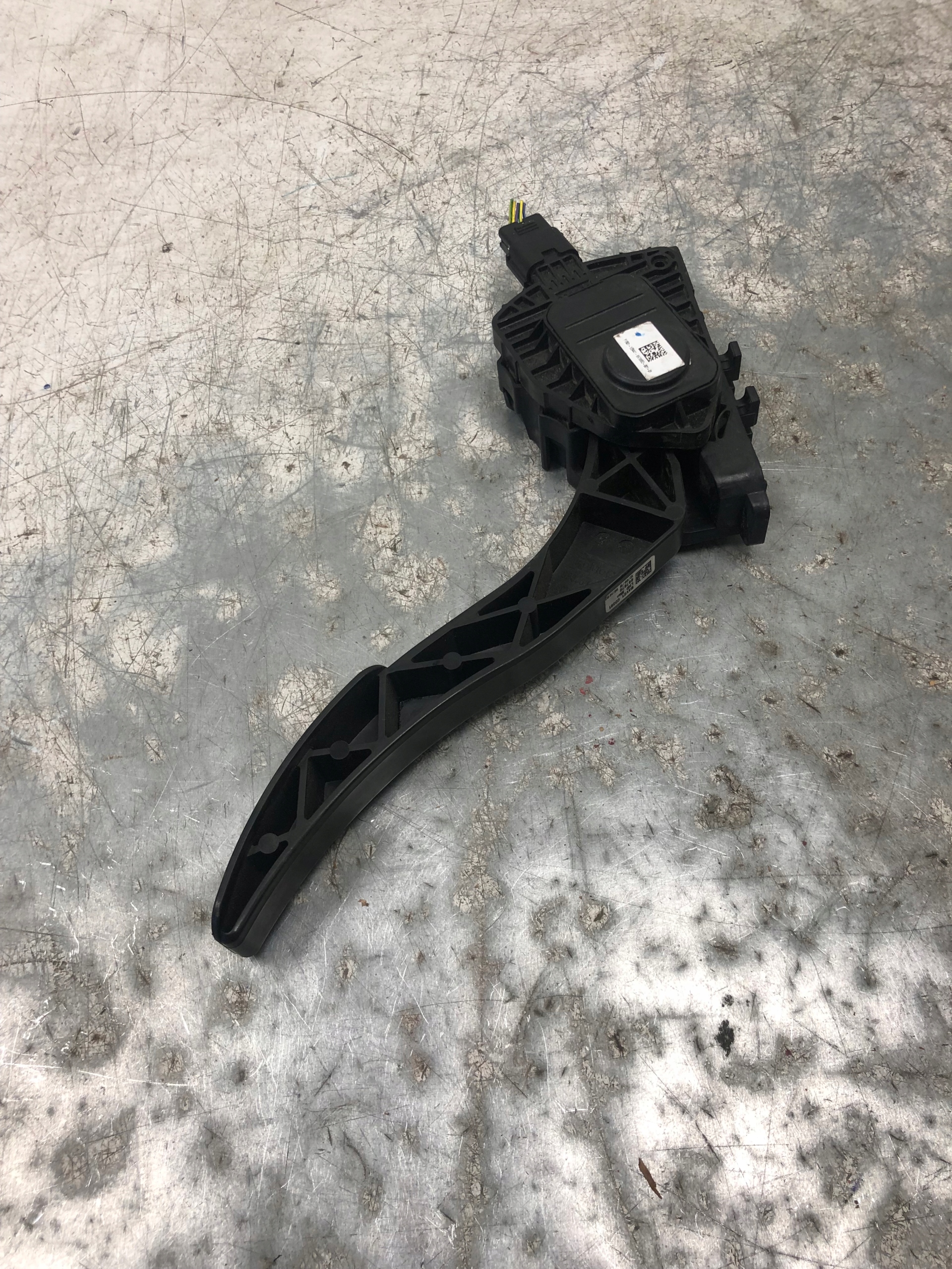 Gaspedal potentiometer FORD MONDEO MK5