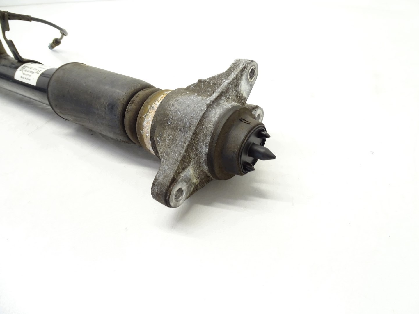 shock absorber rear left right BMW 3 G20 G21 6895046