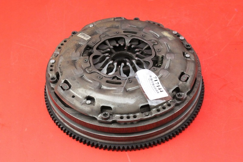 ДВОМАСОВЕ ЗЧЕПЛЕННЯ RENAULT LAGUNA III 2.0 DCI 08R