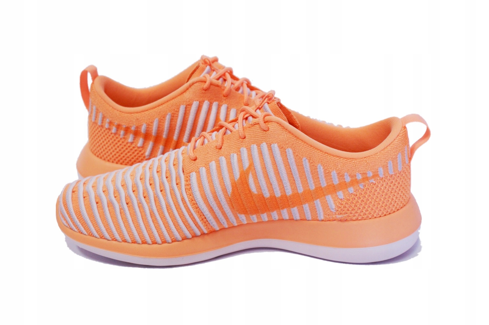 Buty Nike Roshe Two Flyknit 38.5 na Lato Model Roshe Two Flyknit