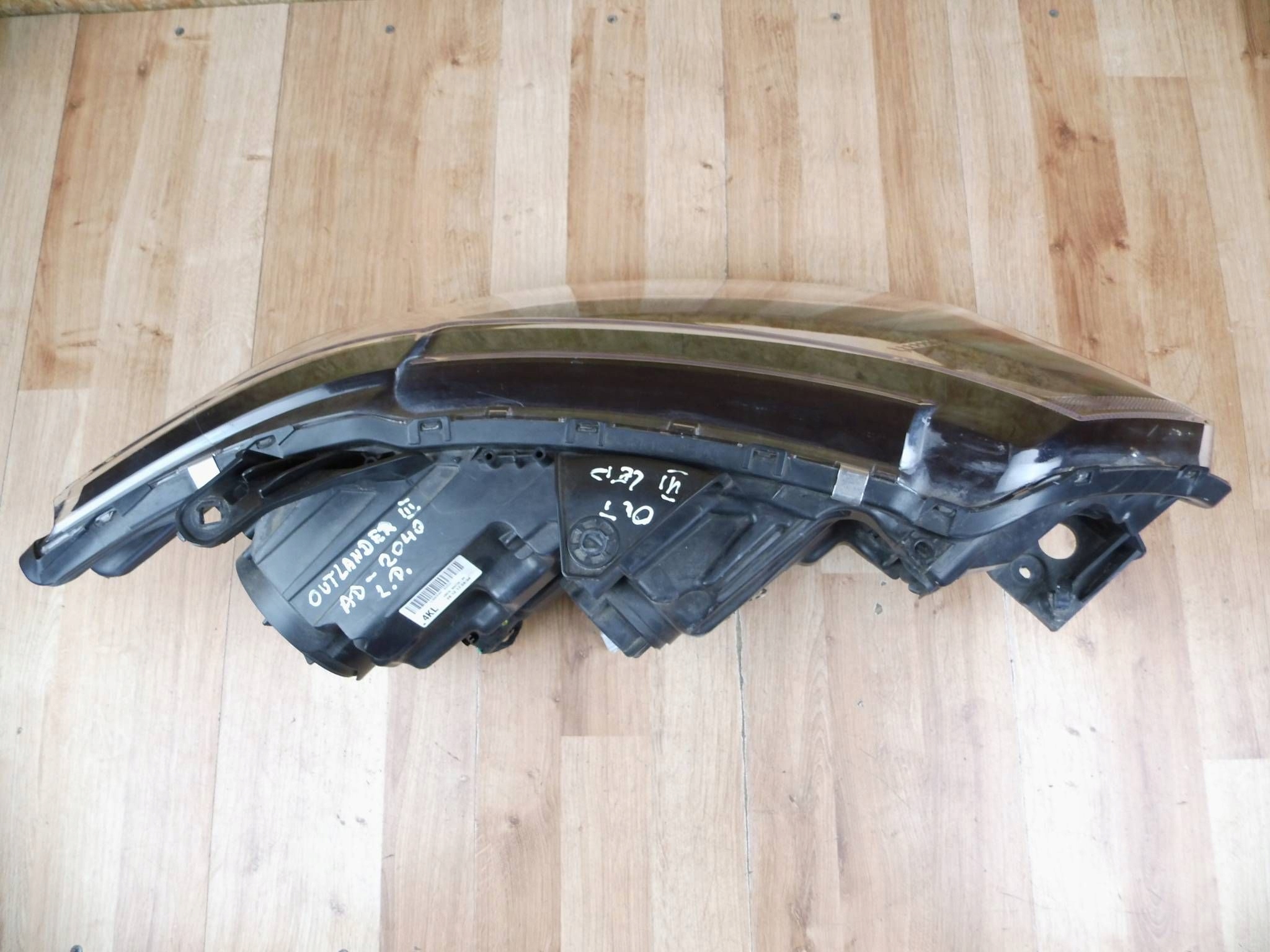 Mitsubishi Outlander III 2015-2018 LIFT light left front front left