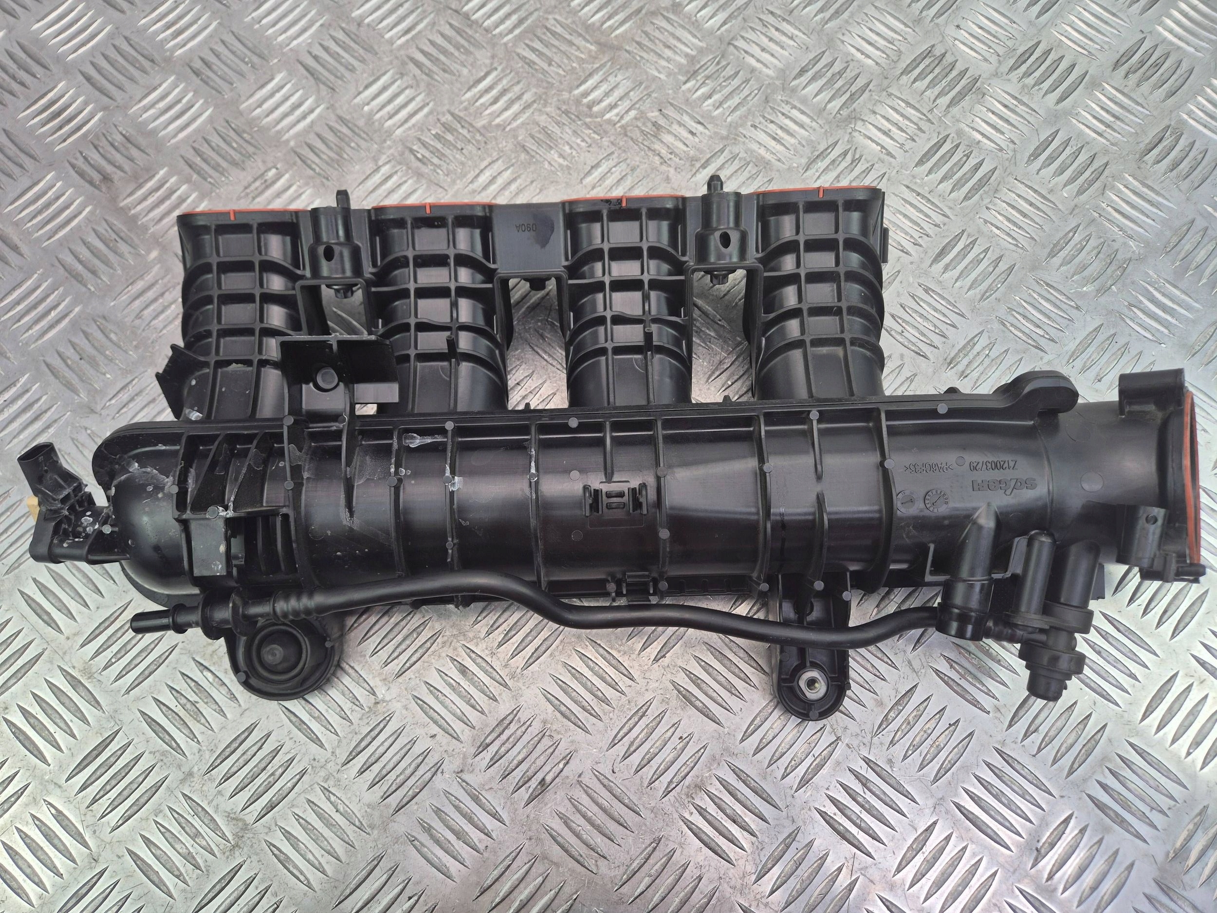 Mercedes E300 W213 intake manifold A2640901800