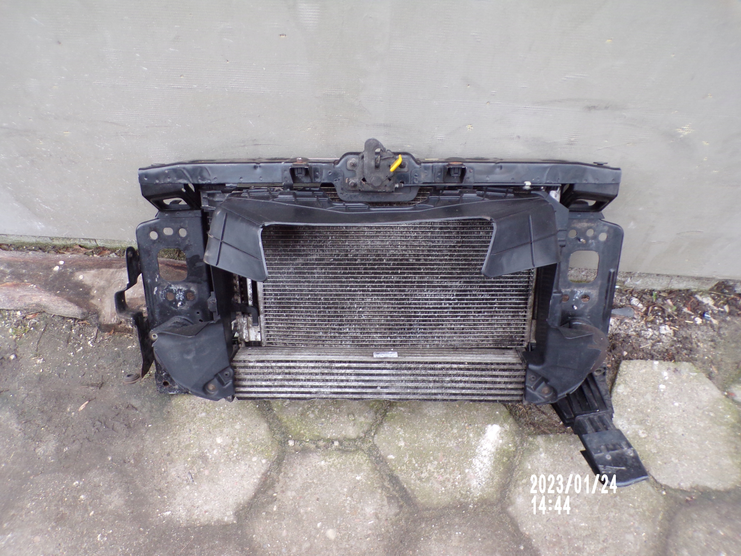 Pas przedni Alfa Romeo Giulietta 1,4 TB 170km KPL