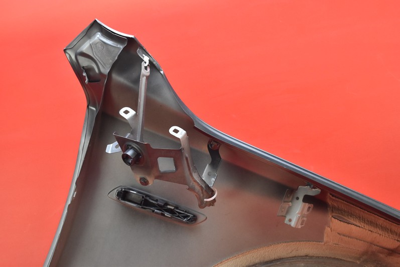 fender left front front B64 BMW F07 GT LIFT 13-17