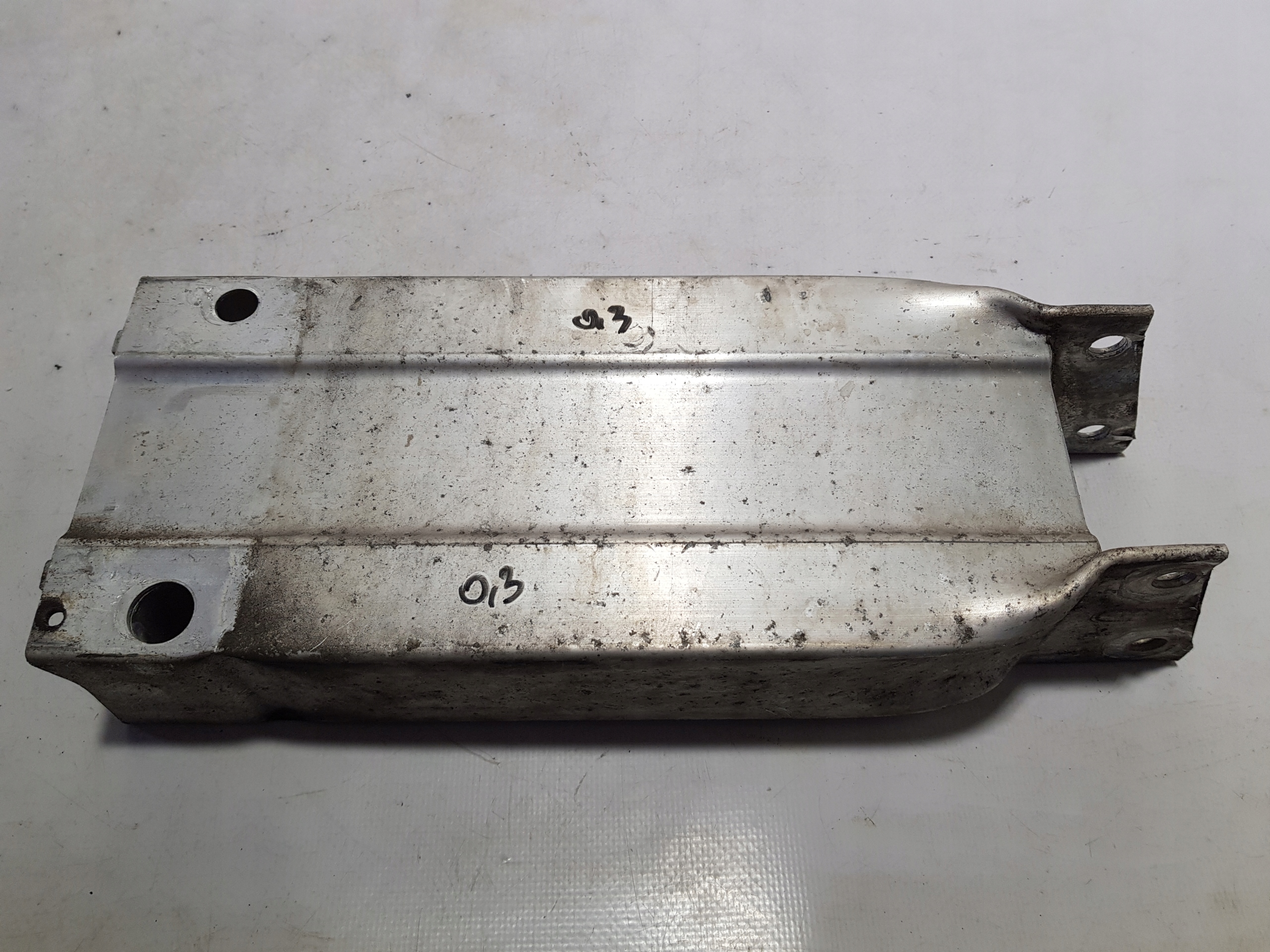 MERCEDES E KLASA W207 beam tips right