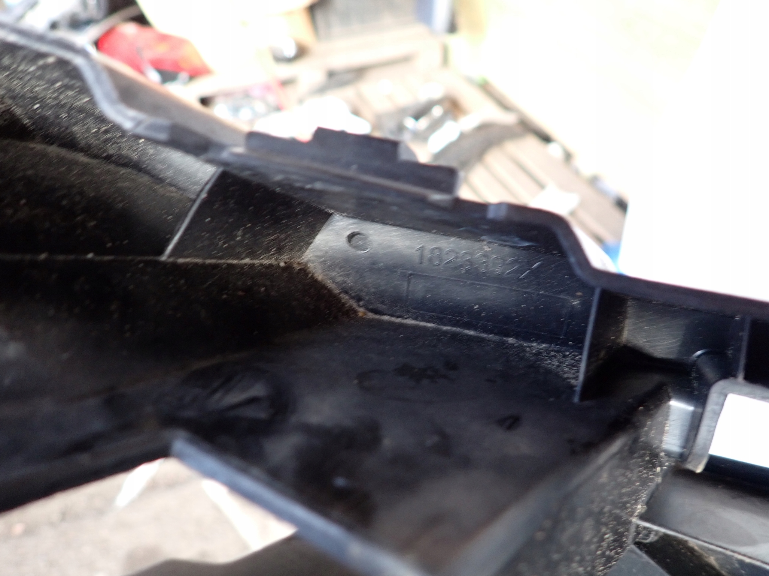 CITROEN C3 AIRCROSS 17- console of a bumper support left