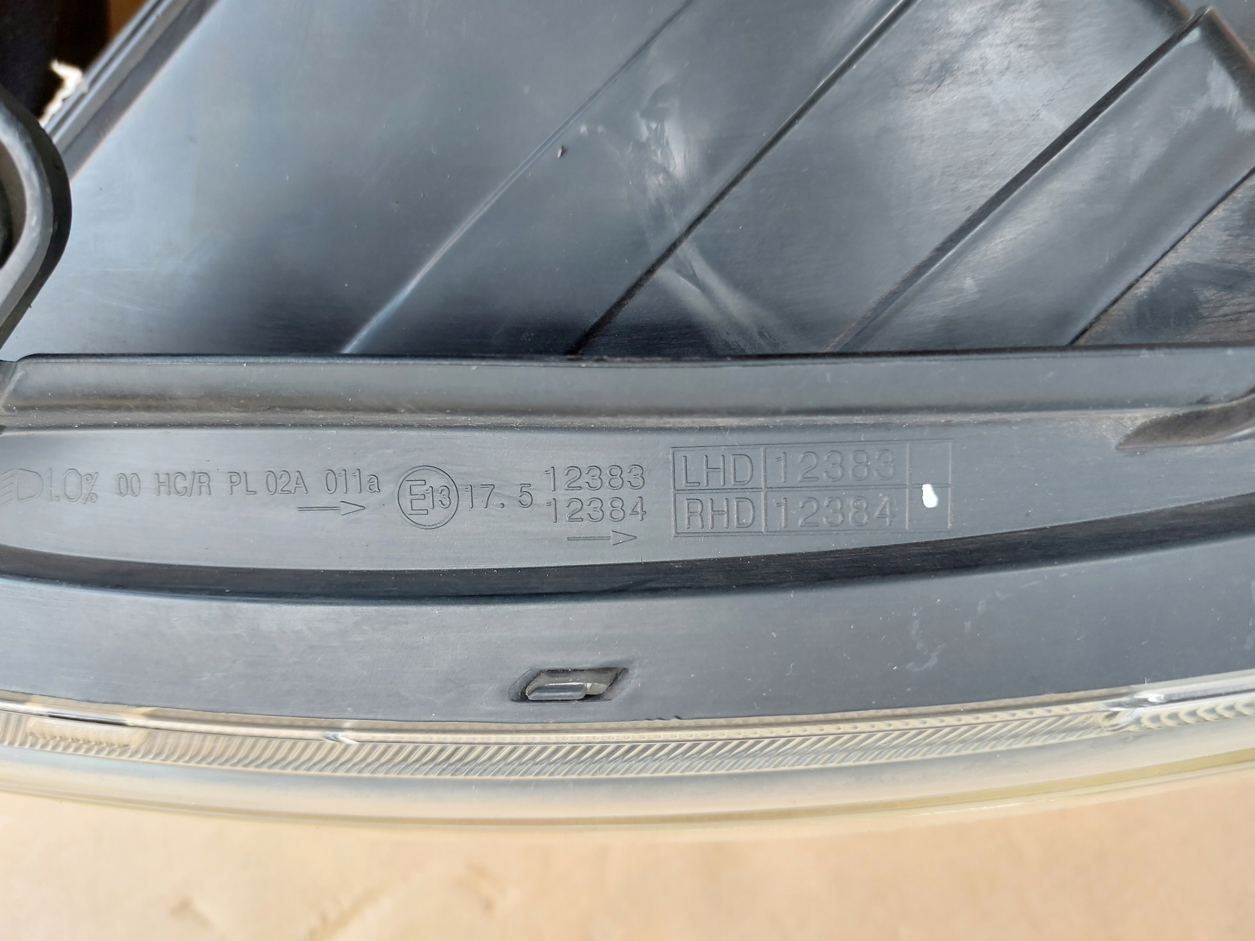 light left front KIA SOUL and 09r ANGLIK
