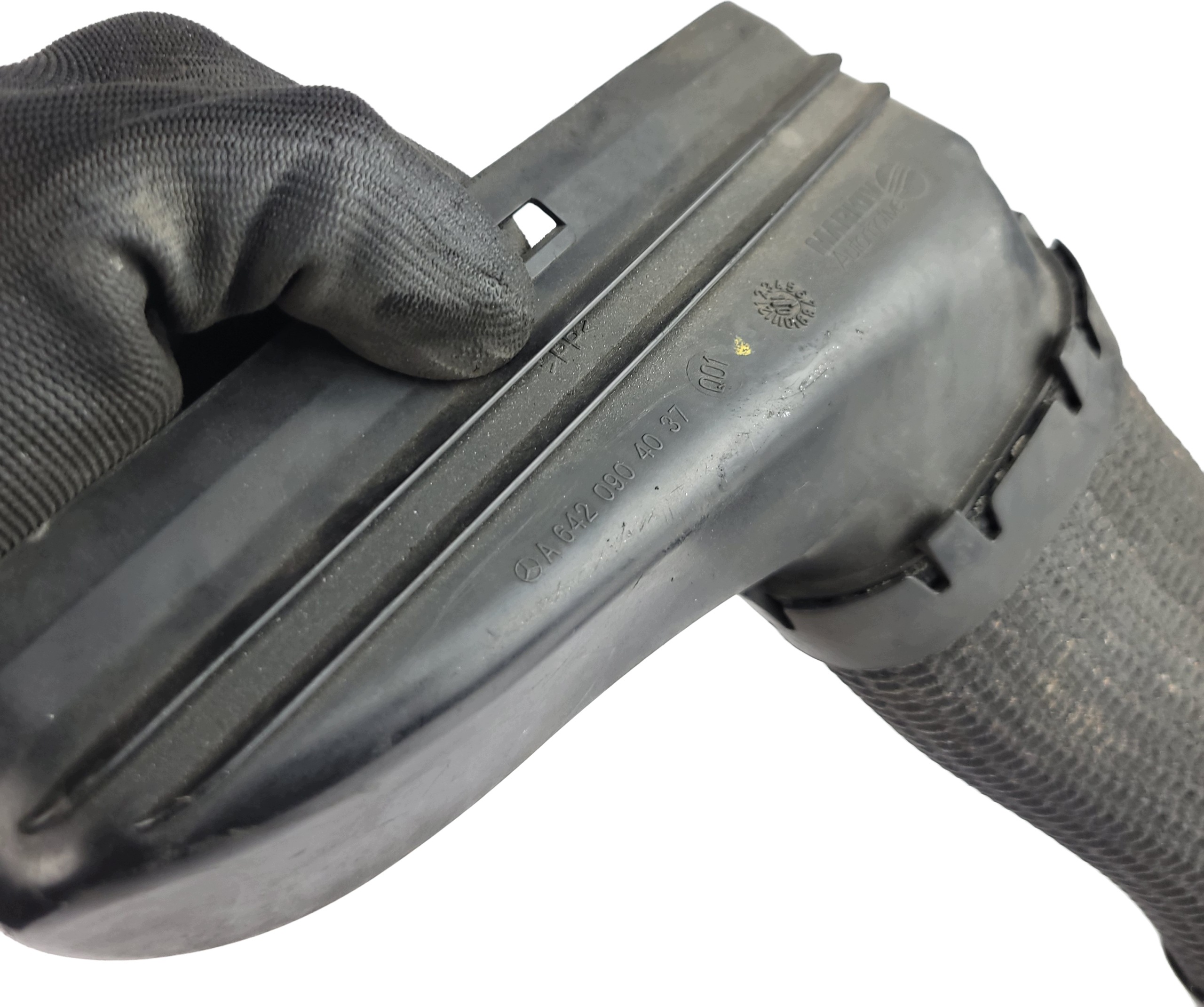 MERCEDES GLK X204 3.0 CDI intake air right A6420904037