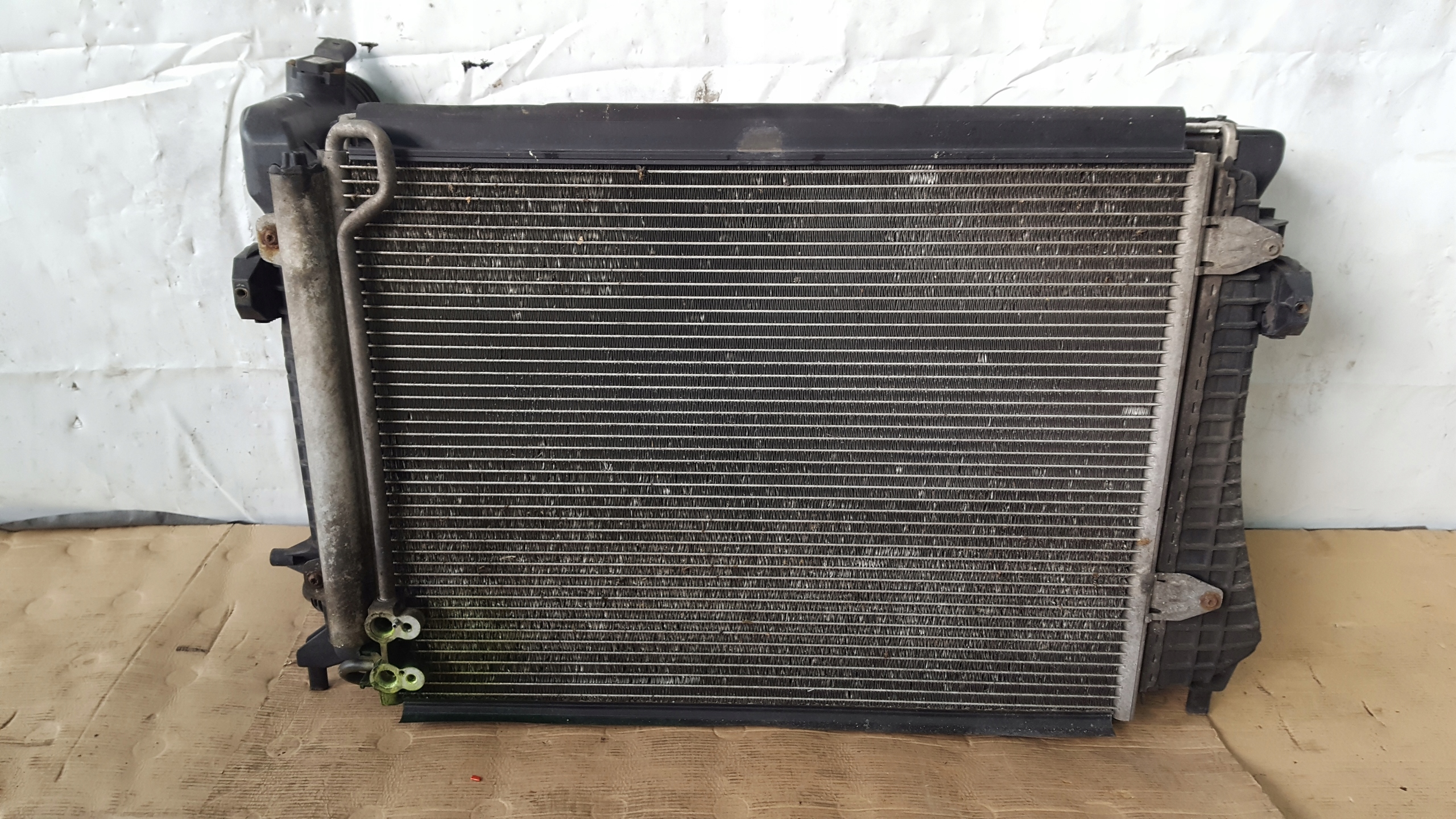 water cooler 3C0145803E VW Passat B6