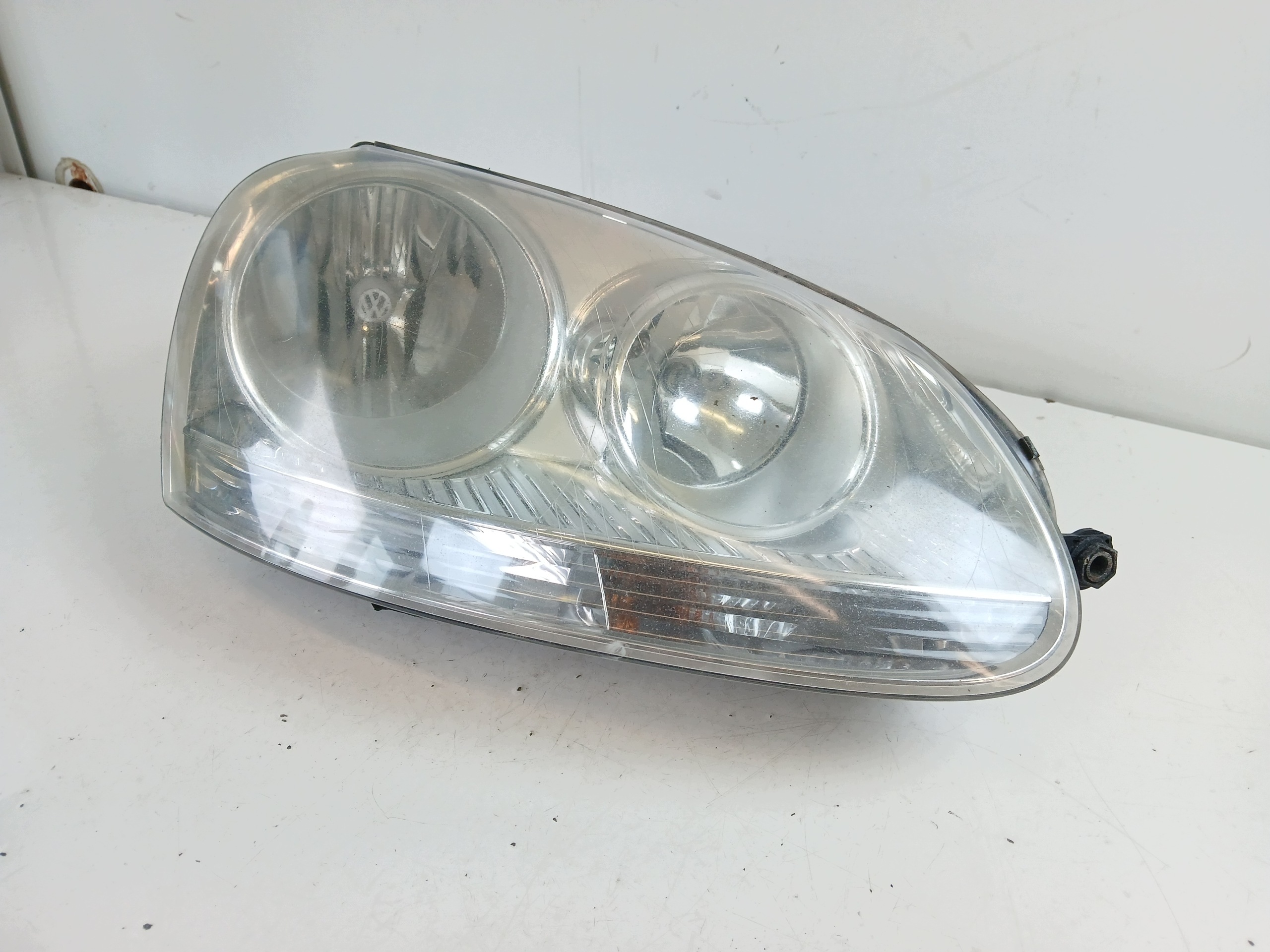 VW GOLF V light right front 1K6941006N