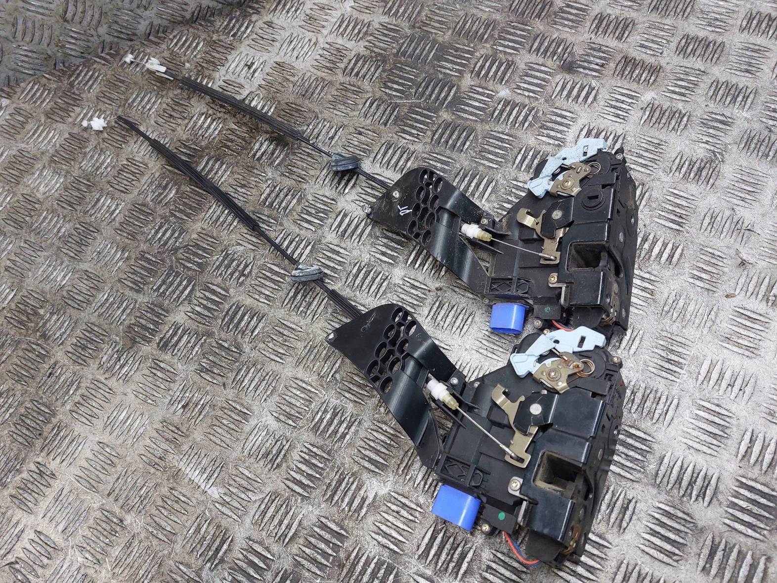 lock door right rear part right front PORSCHE CAYENNE 3D1837016 7L0839016