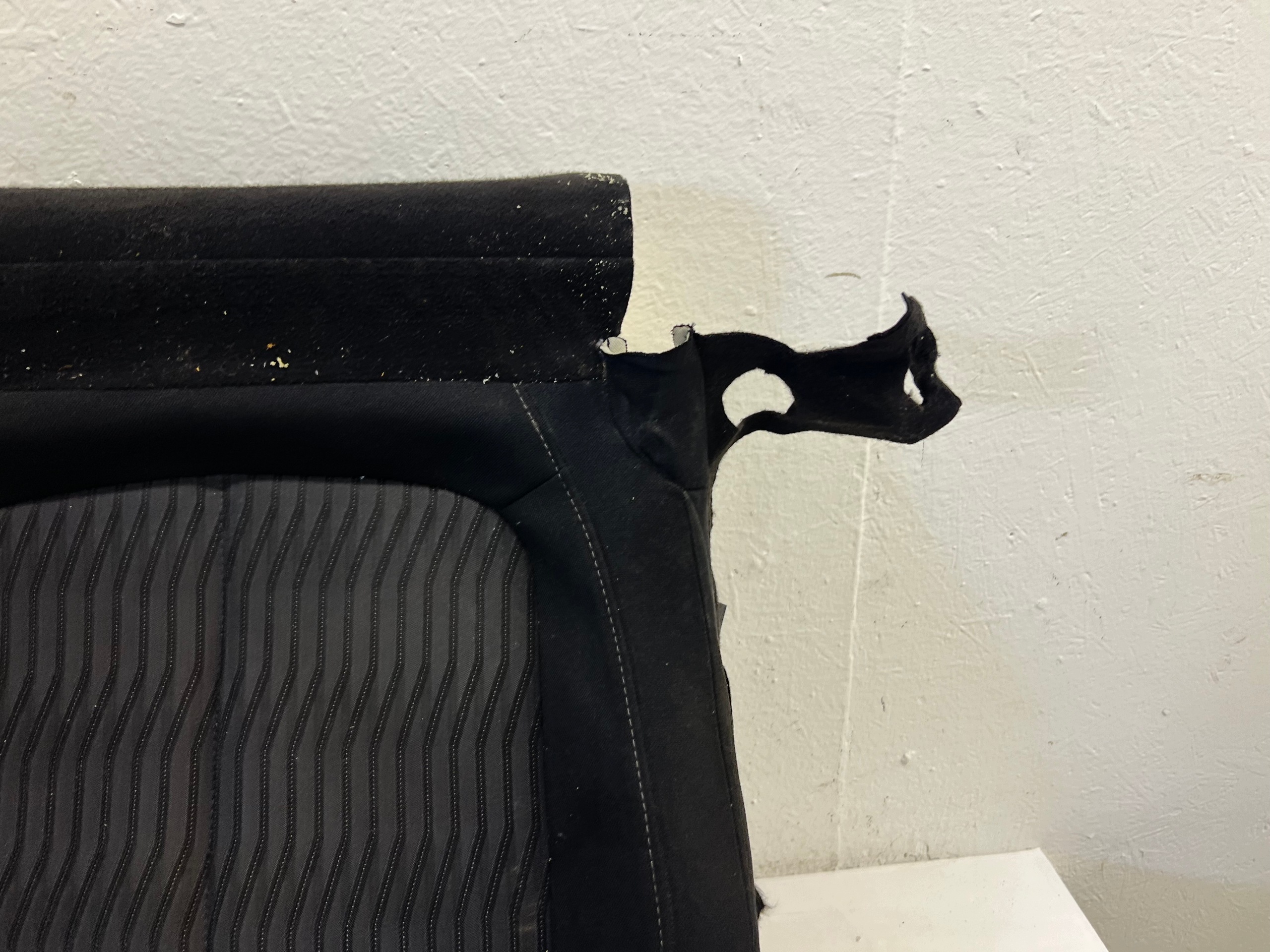 SIEDZISKO seat left front MATERIAL PEUGEOT 308 T9 II