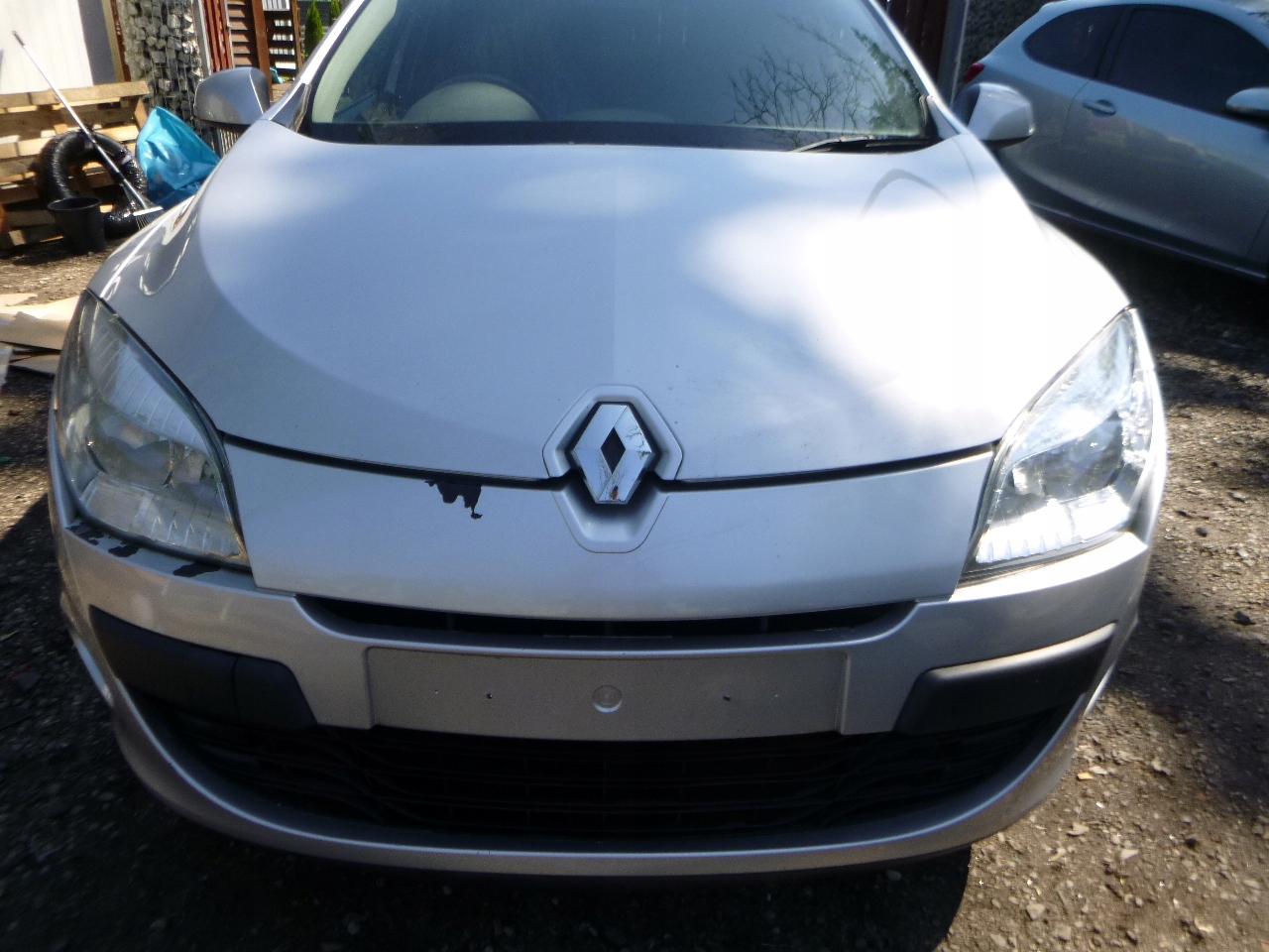 MEGANE III 08 PRZÓD KPL MASKA ZDERZAK PAS BŁOTNIKI