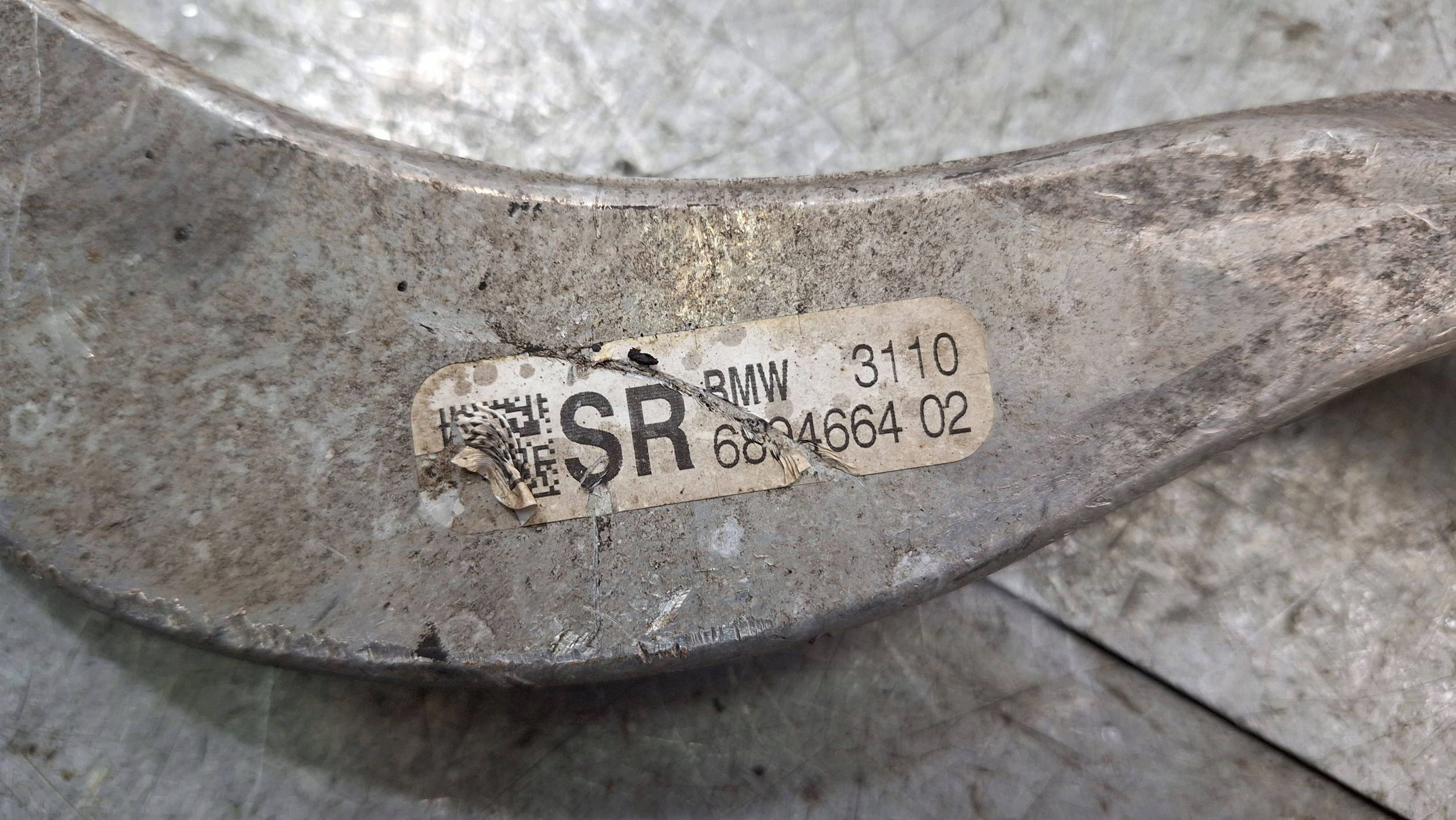 arm right front 6894664 BMW G20 G21 G42