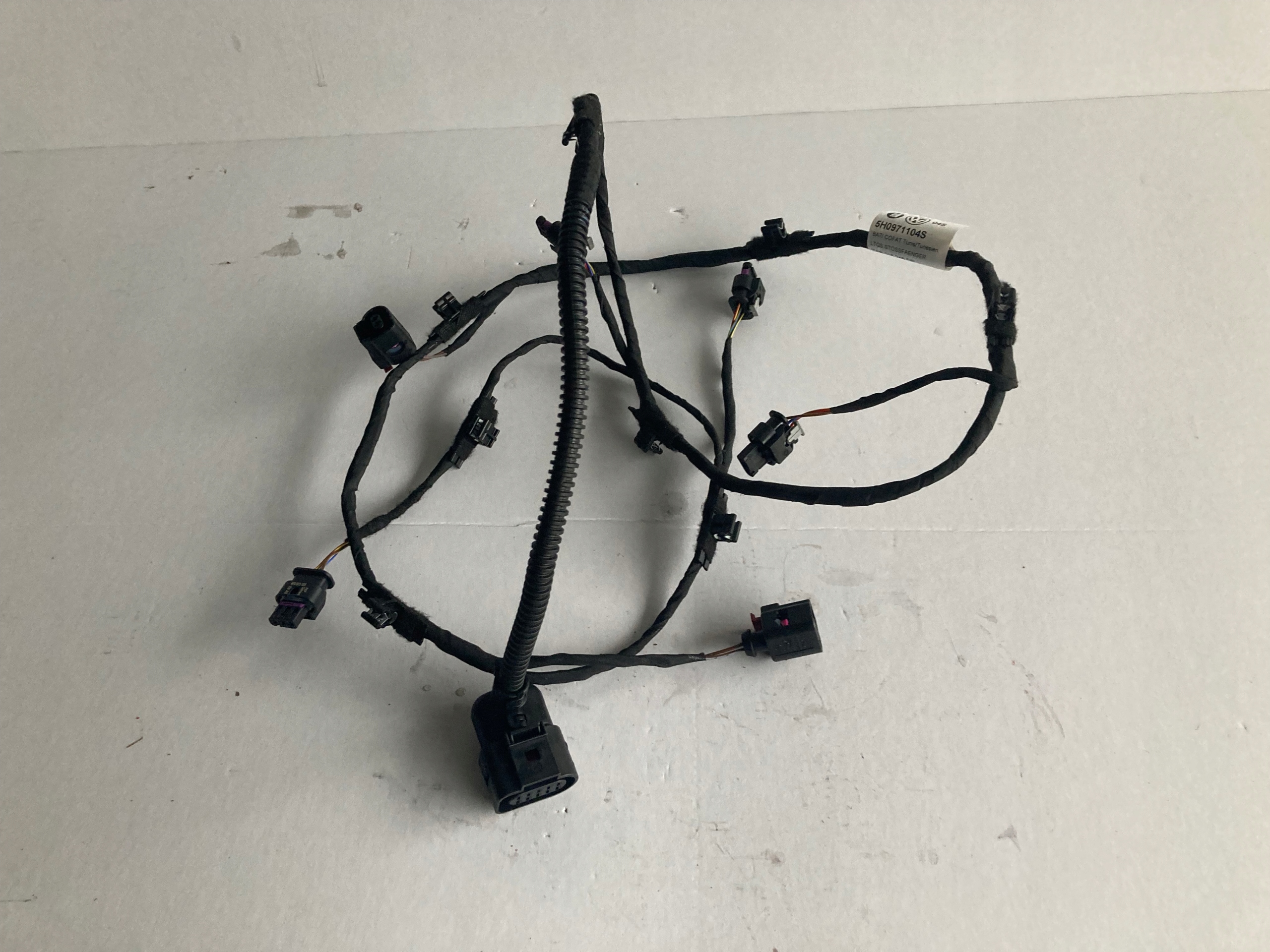 VW GOLF VIII 8 ЖГУТ ПРОВОДОВ ЗАДНЕГО БАМПЕРА PDC 5H0971104S