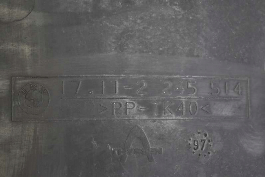 Blende Abdeckung WENTYLATORA 2245514 BMW E36 1.7 TDS 90 KM 90-00