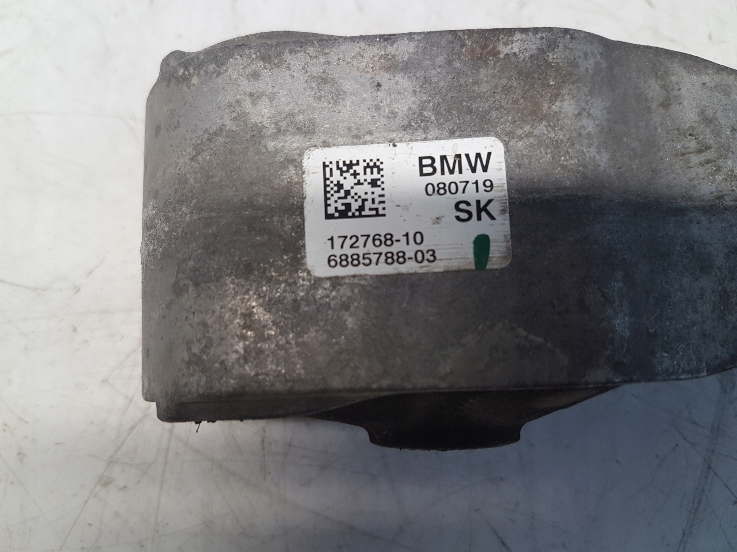 BMW 2 F46 engine mount 6885788 1.5B