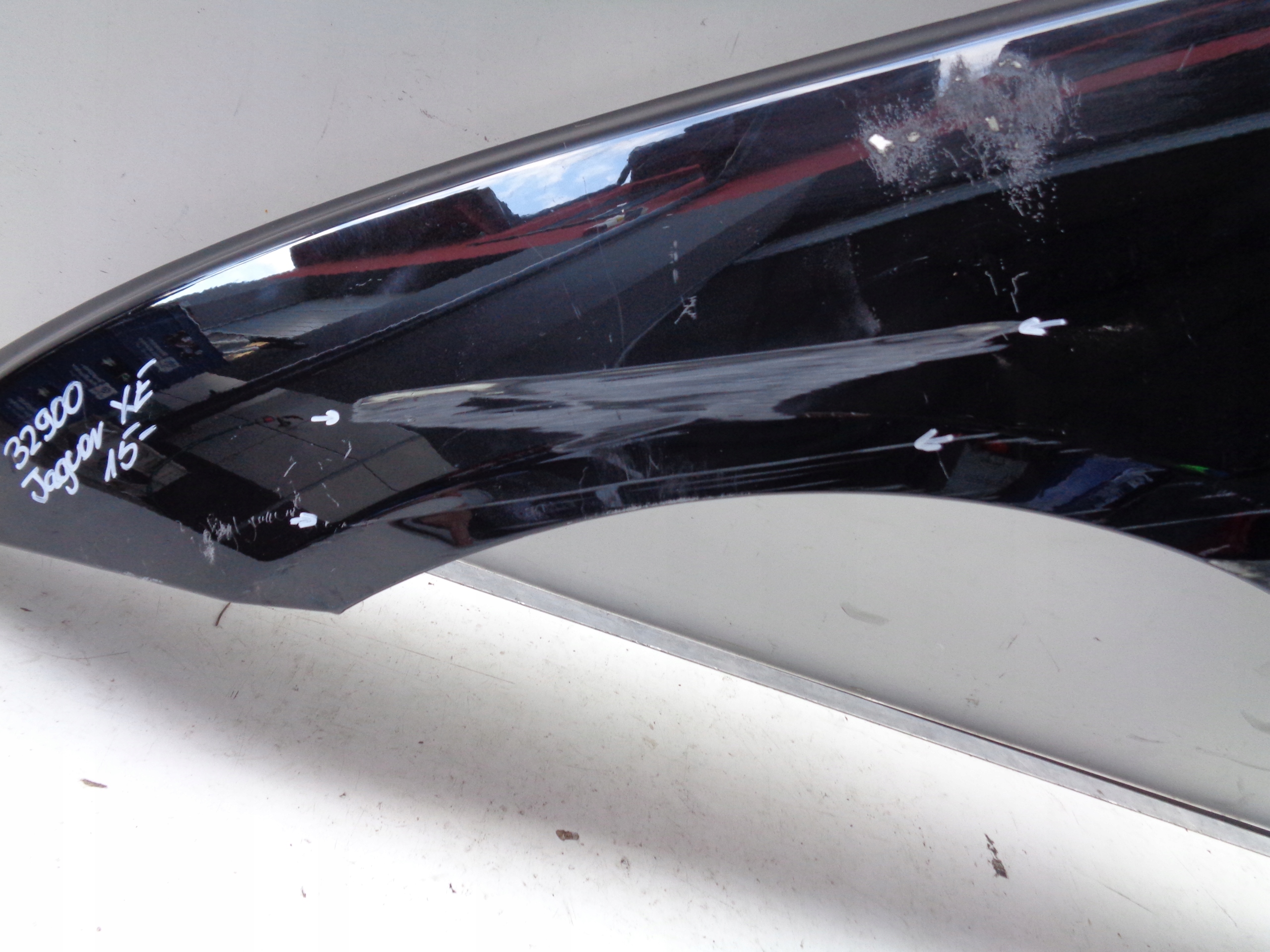 fender left front JAGUAR XE 15- NR 32900