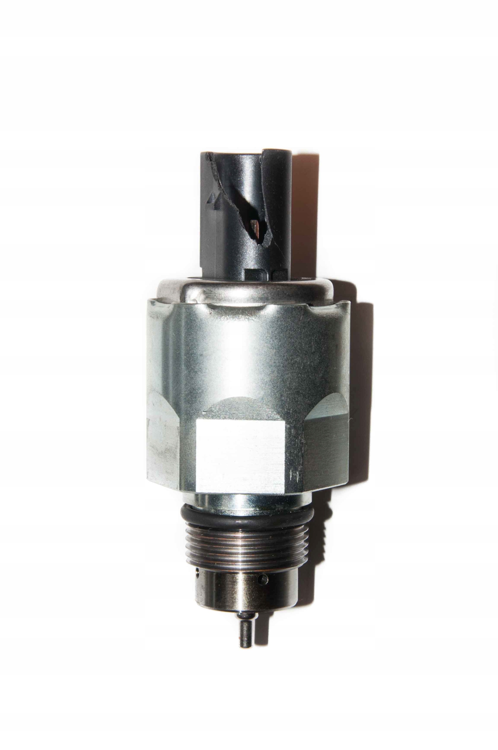 ZAWÓR PALIWA 03L130764C 03L130764B 48B13640B05 1.6 TDI AUDI VW SEAT SKODA