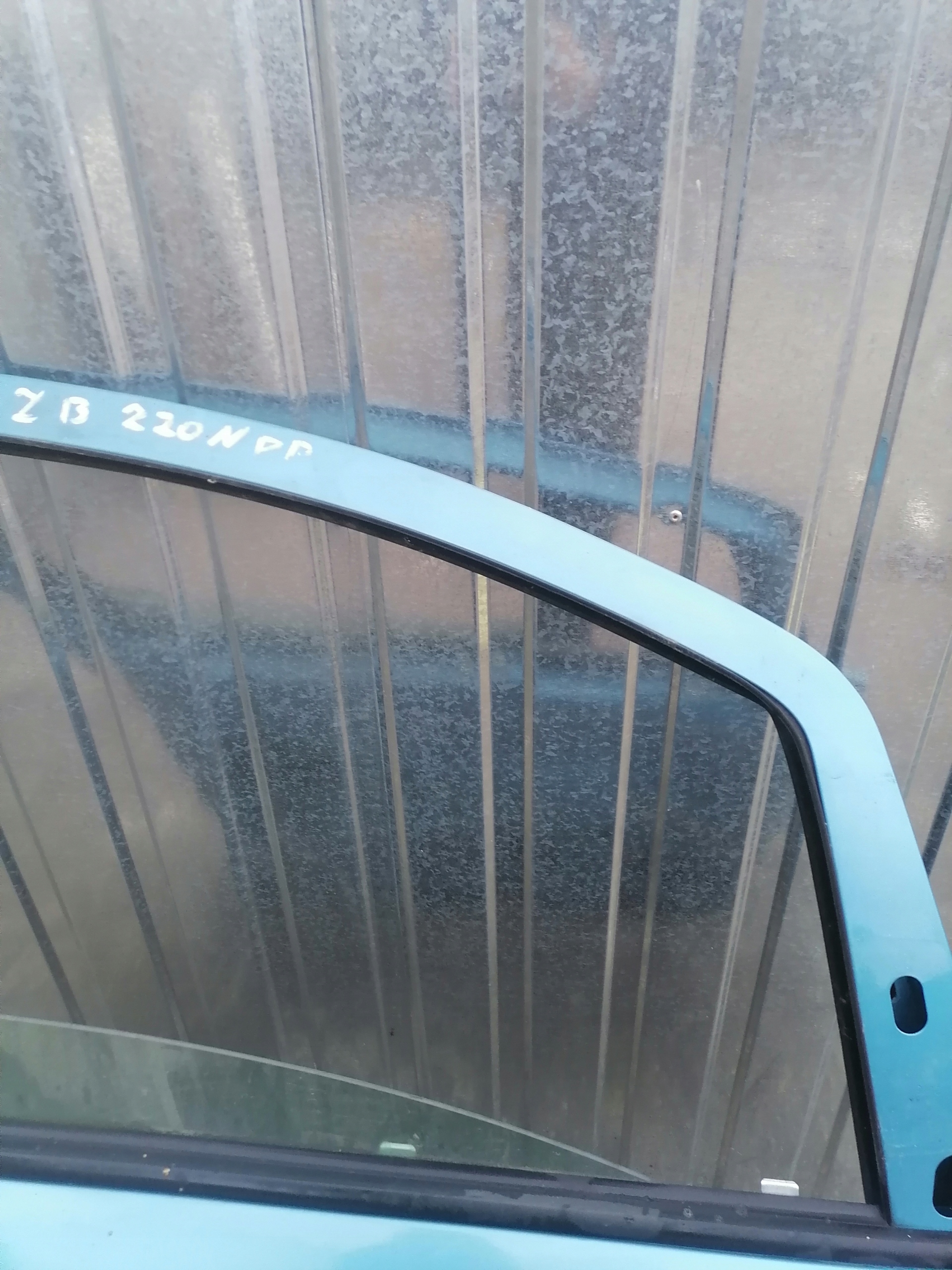 door right front OPEL ZAFIRA B Z20N
