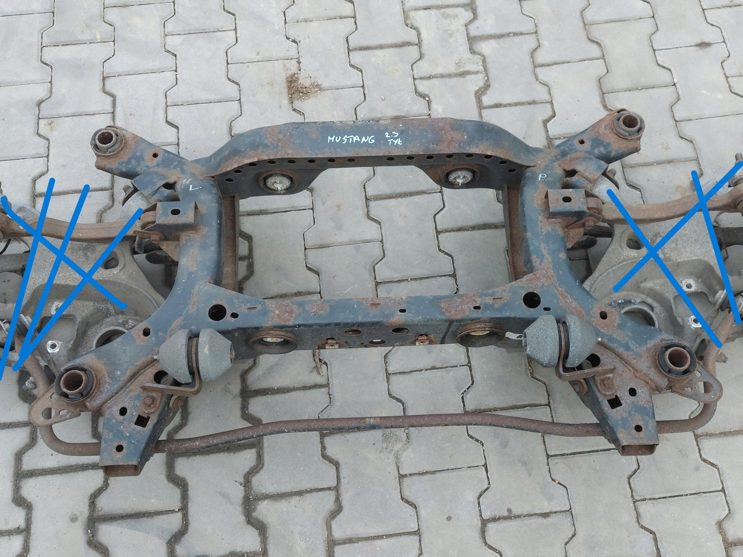FORD MUSTANG VI träger Achsträger Achsträgers heck