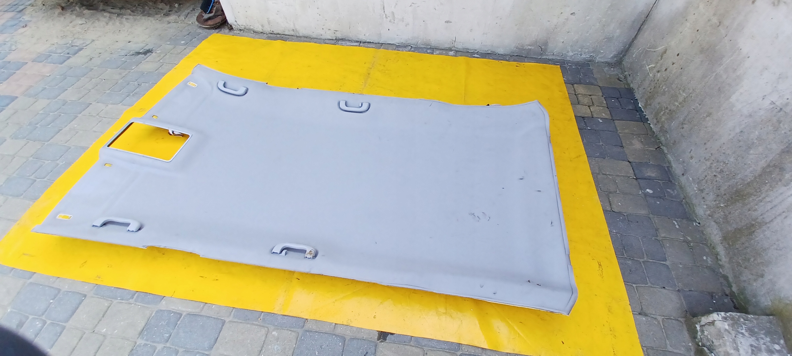 PODSUFITKA VECTRA C 02-05r KOMBI 13145484 Numer katalogowy części 13145484