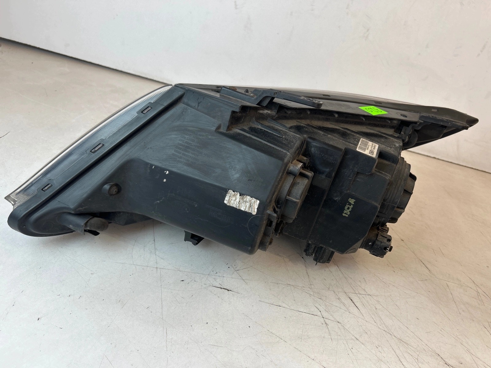 light front front right Kia Sorento II Lift led UK Anglik