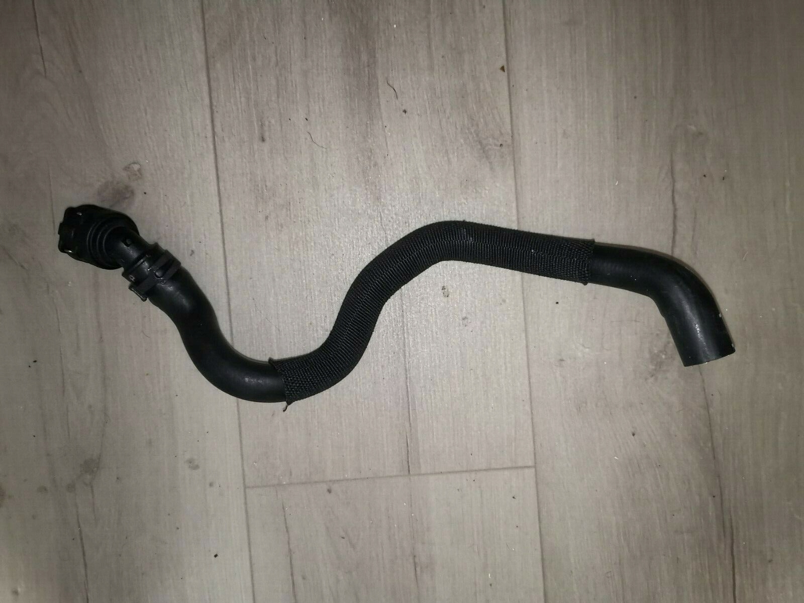 Audi Oe 5Q0122157DJ vodní hadice
