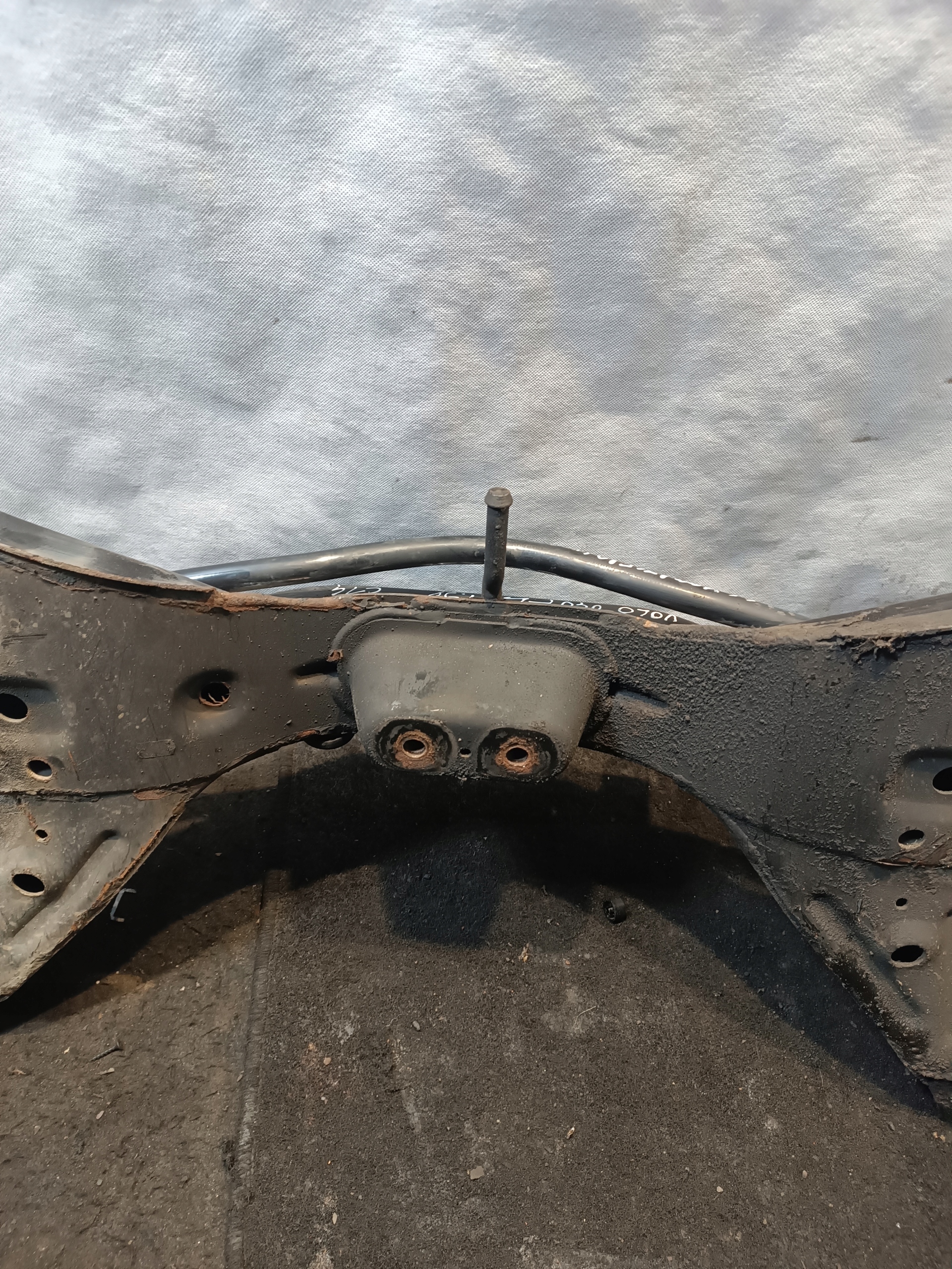 axle beam subframe axle beam VOLVO V40 FL