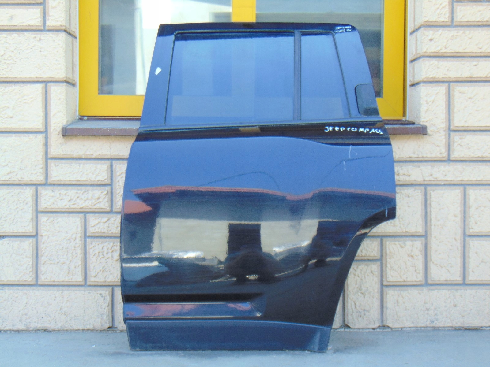 door left rear part rear. JEEP COMPASS LIFT