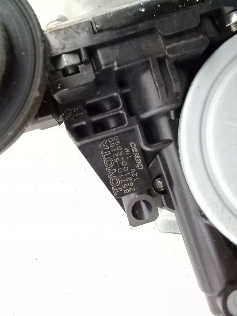 Toyota Verso S window regulator left rear part 85710-52160