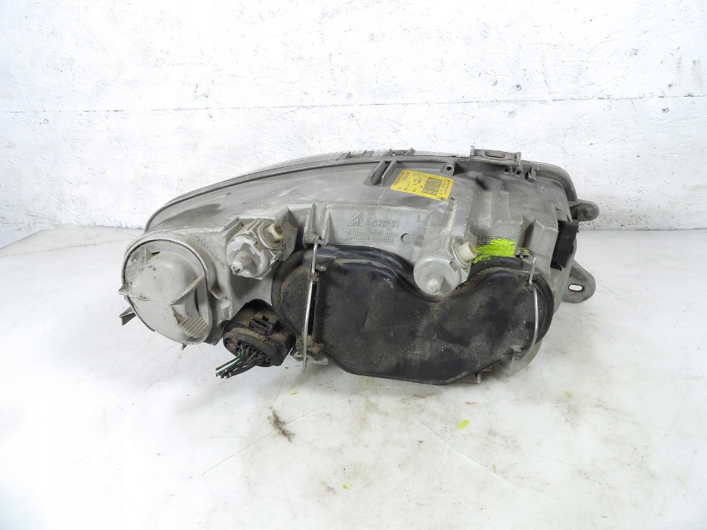 ALFA ROMEO 147 REFLEKTOR left 465565640