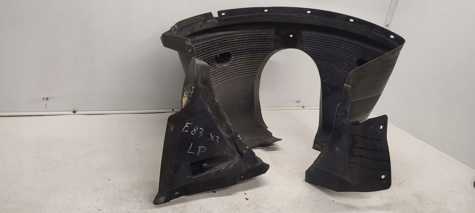mudguard front front left BMW E83 X3 LIFT 2,0D