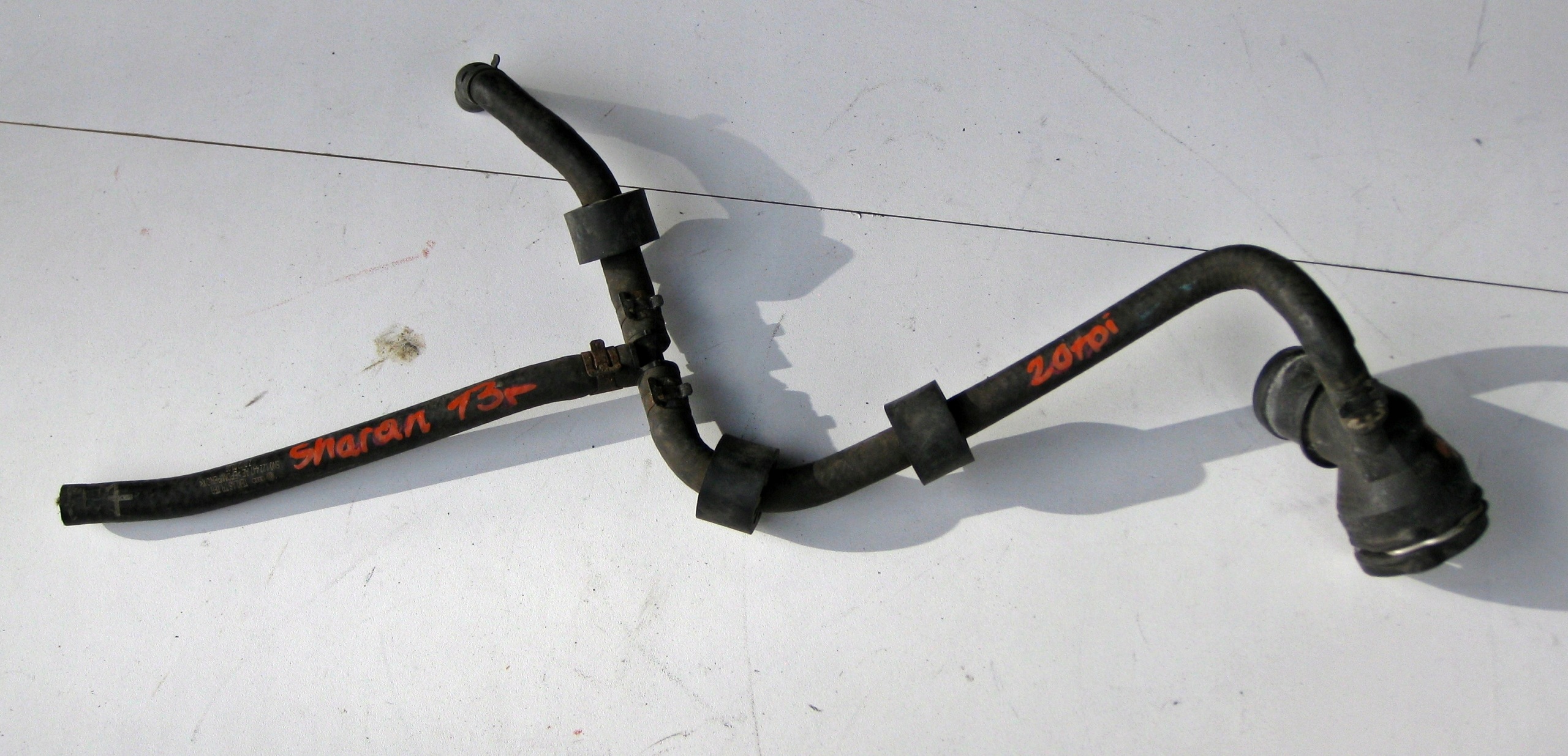 VW SHARAN 2.0 TDI wiring pipe hose water 5N0122447AE