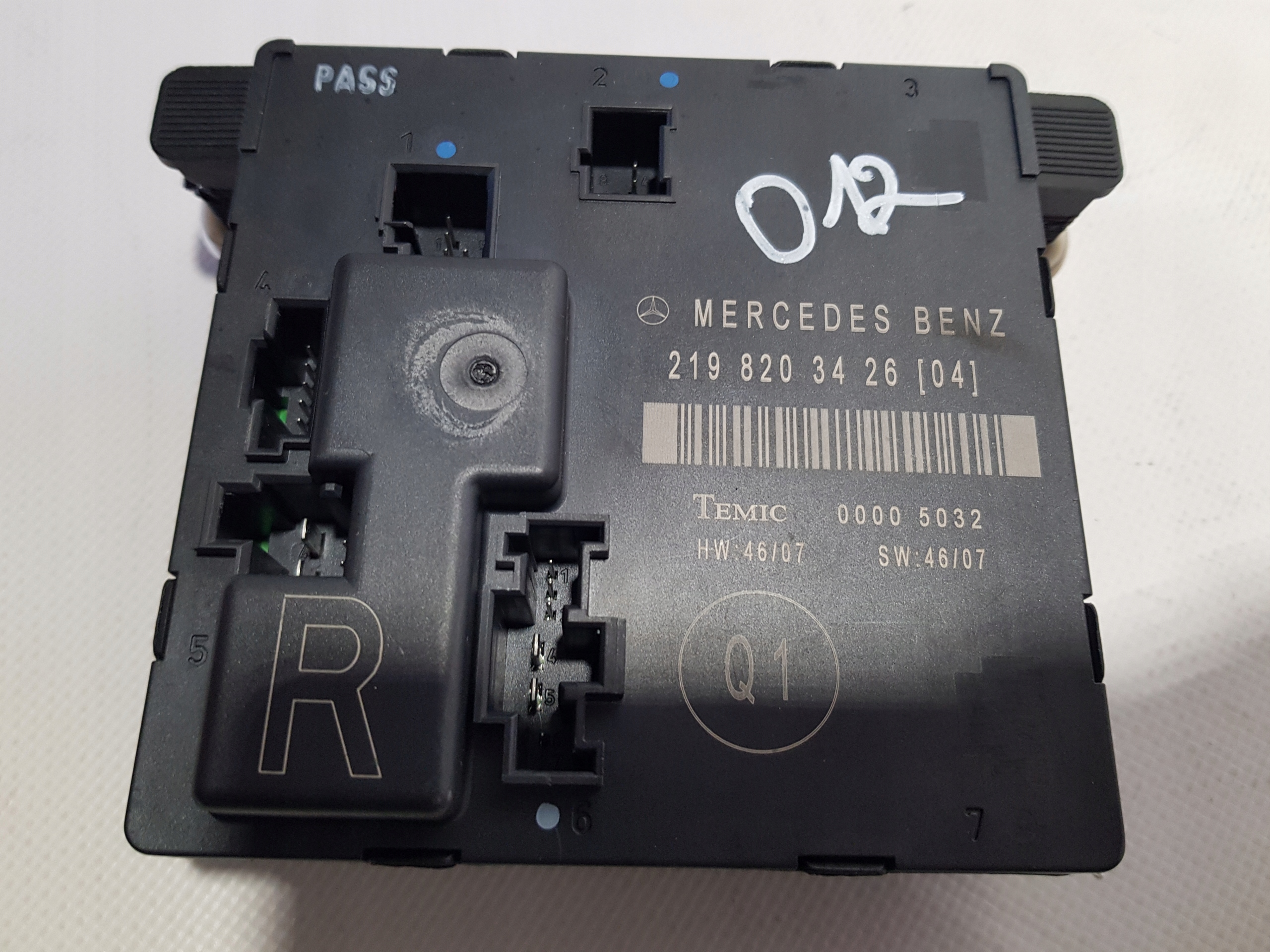 MERCEDES CLS W219 module control unit door right rear part MERCEDES CLS