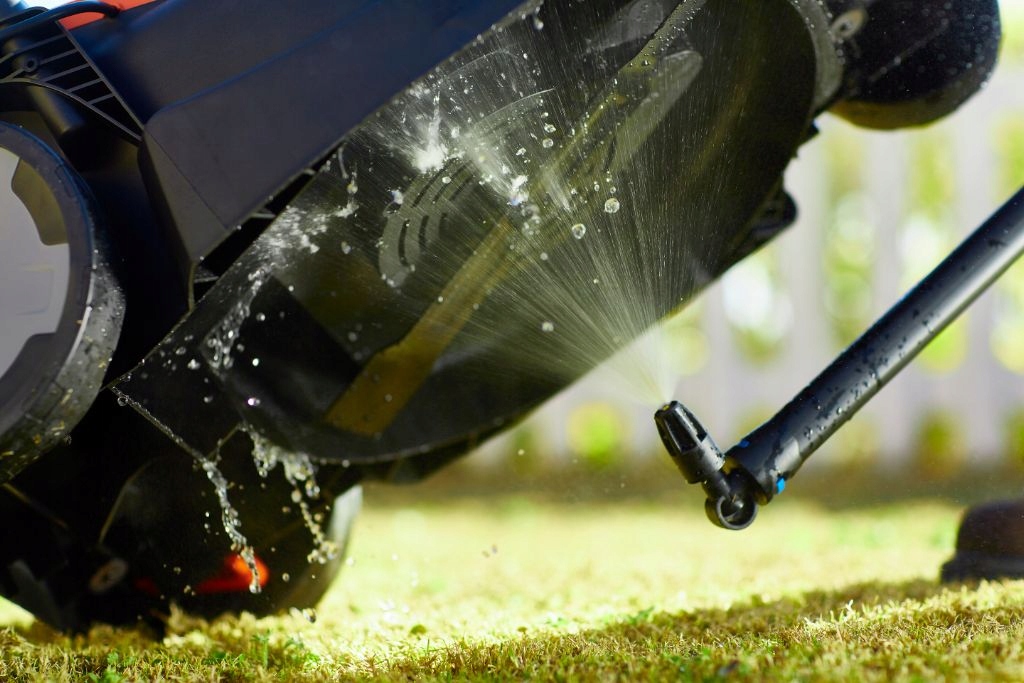 DYSZA DO MYCIA PODWOZI KĄTOWA NILFISK 6411135 C E Marka Nilfisk