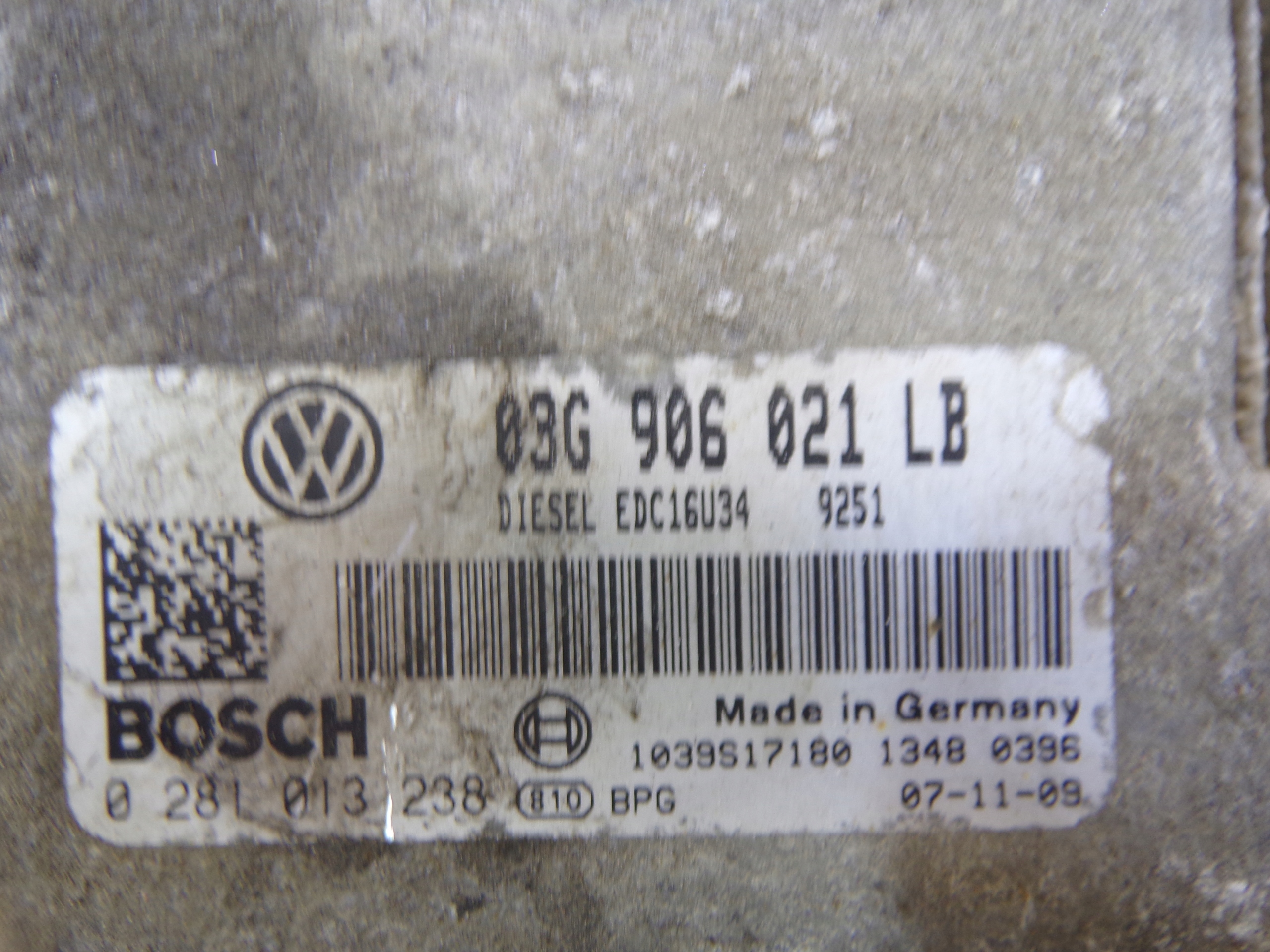 running board STARTOWY SKODA OCTAVIA 2 II 03G906021LB