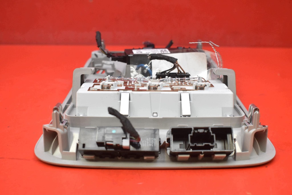 feu lumière interne avant 13415547 OPEL ASTRA 5 V K 15-20