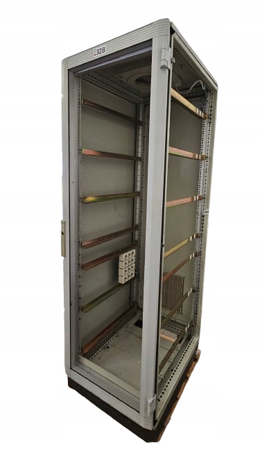 Rozdzielnia szafa serwerowa Rittal wys. 196x83x61cm NrZ328