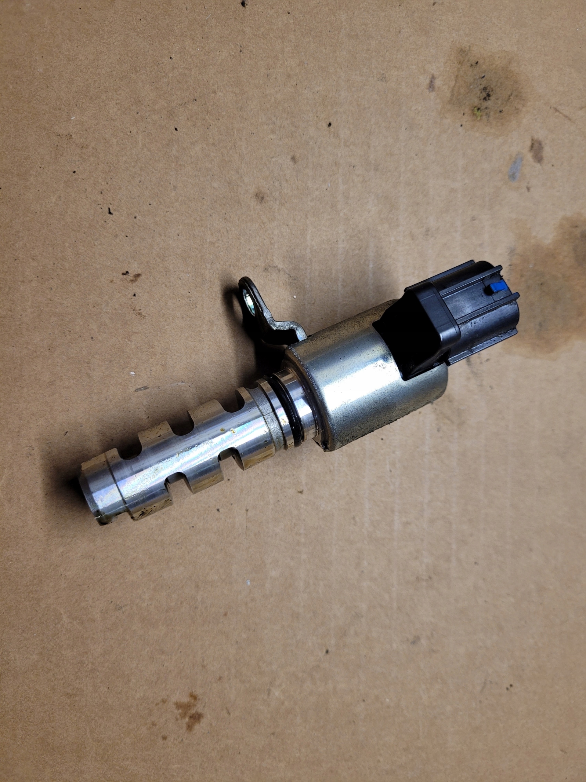 SWIFT VITARA S-CROSS 1.4 T K14D РОЗПОДІЛЬНИЙ КЛАПАН