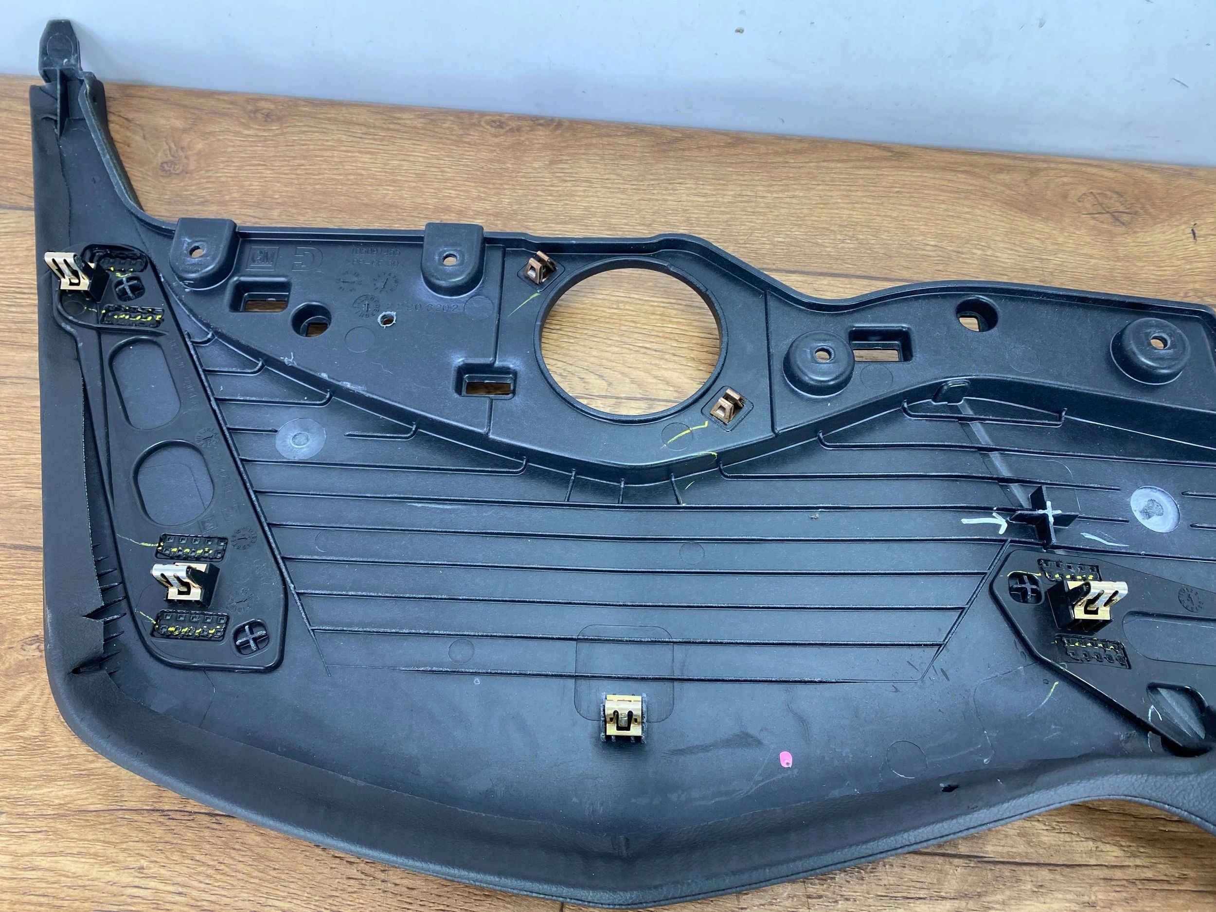 decorative trim of the dashboard panel Cadillac CTS III 2014+